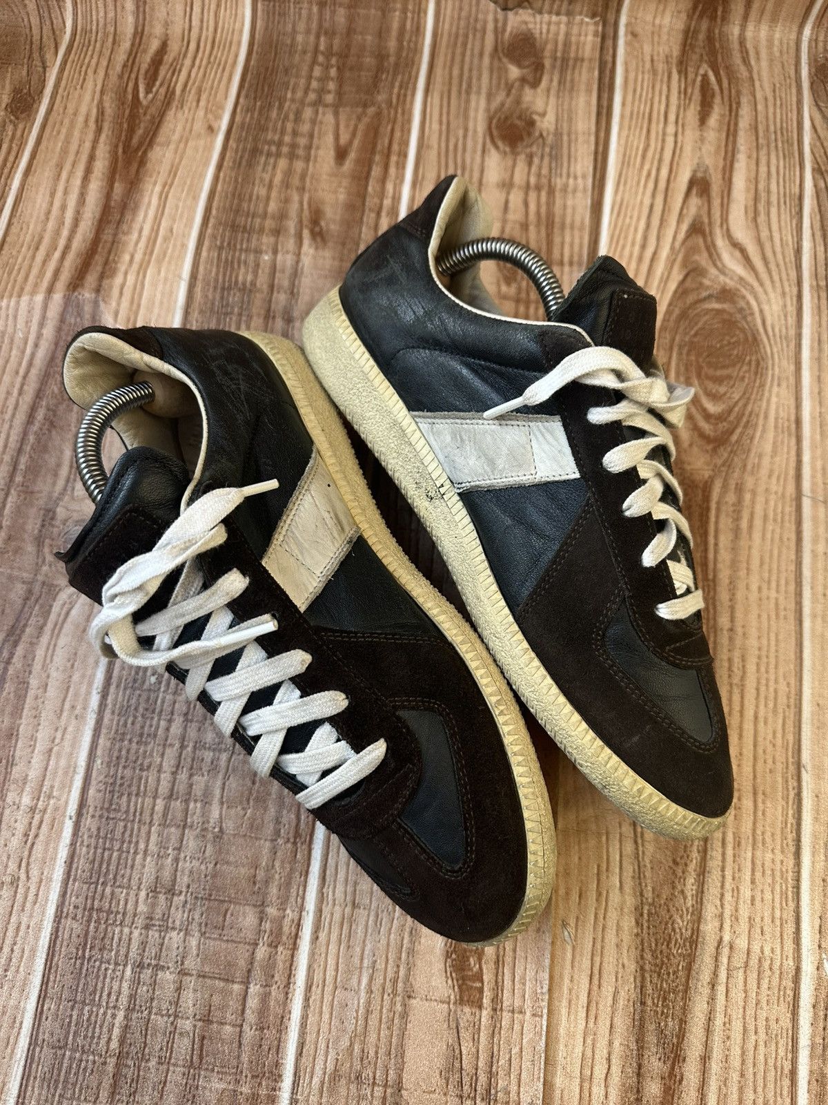 Maison Margiela Maison Margiela Archive Brown GAT Rare Vintage Size US 9 / IT 39 - 7 Thumbnail