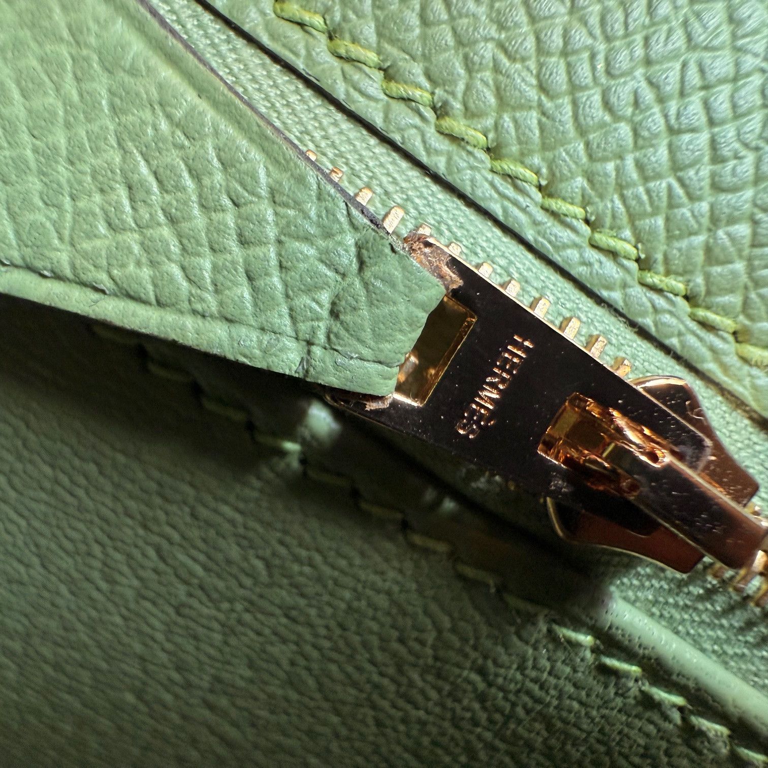 Hermes Hermès 2021 Criquet Green Epsom Kelly II Sellier 28 GHW Bag Size ONE SIZE - 21 Thumbnail