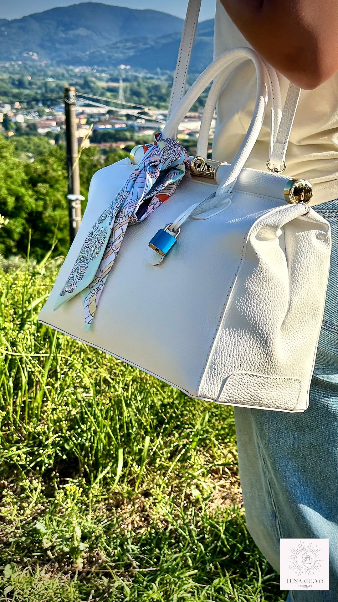 Vera Pelle Handmade Leather White Bag Woman from Italian Size ONE SIZE - 1 Thumbnail