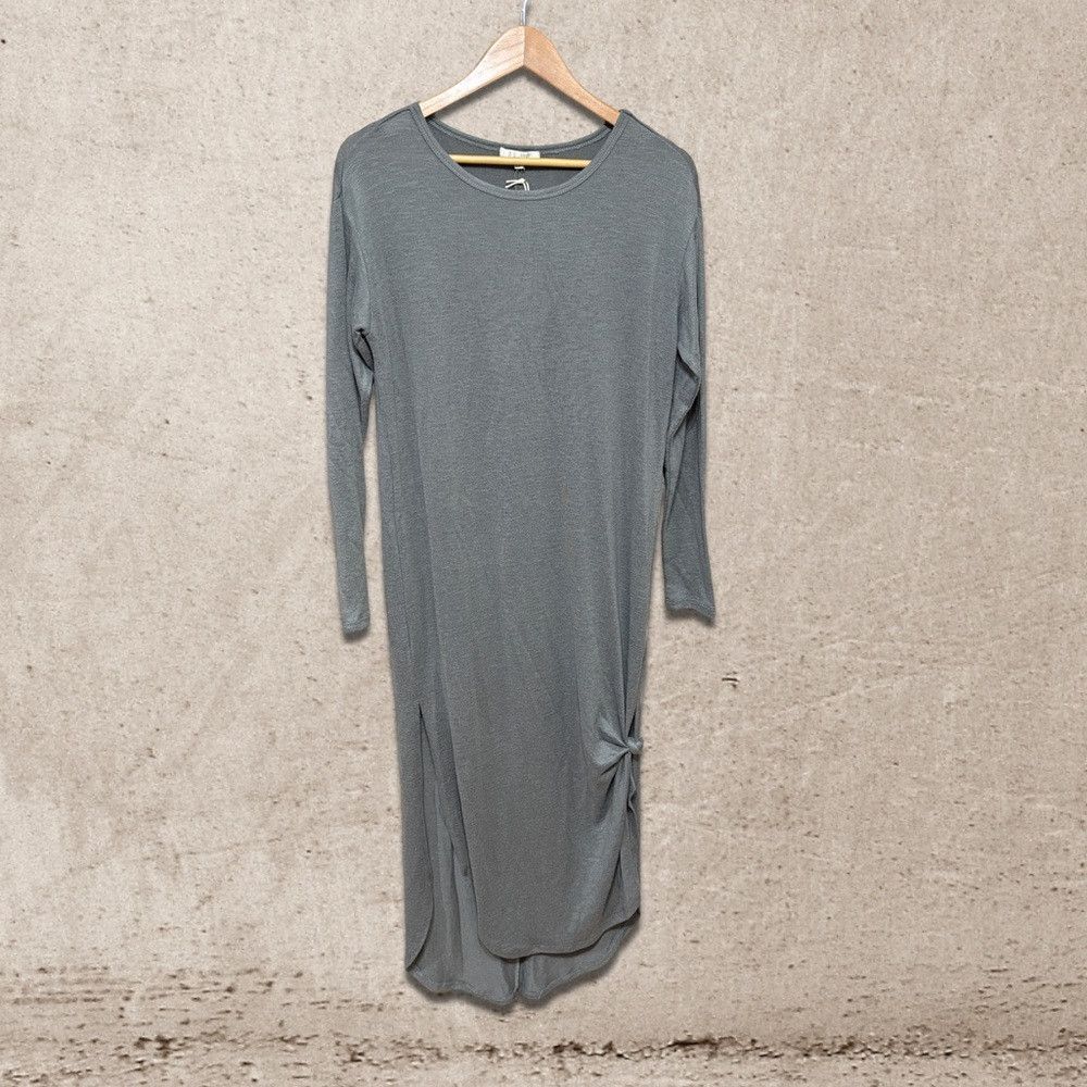 Z Supply Z Supply Sweater Dress NWT Size M / US 6-8 / IT 42-44 - 1 Thumbnail