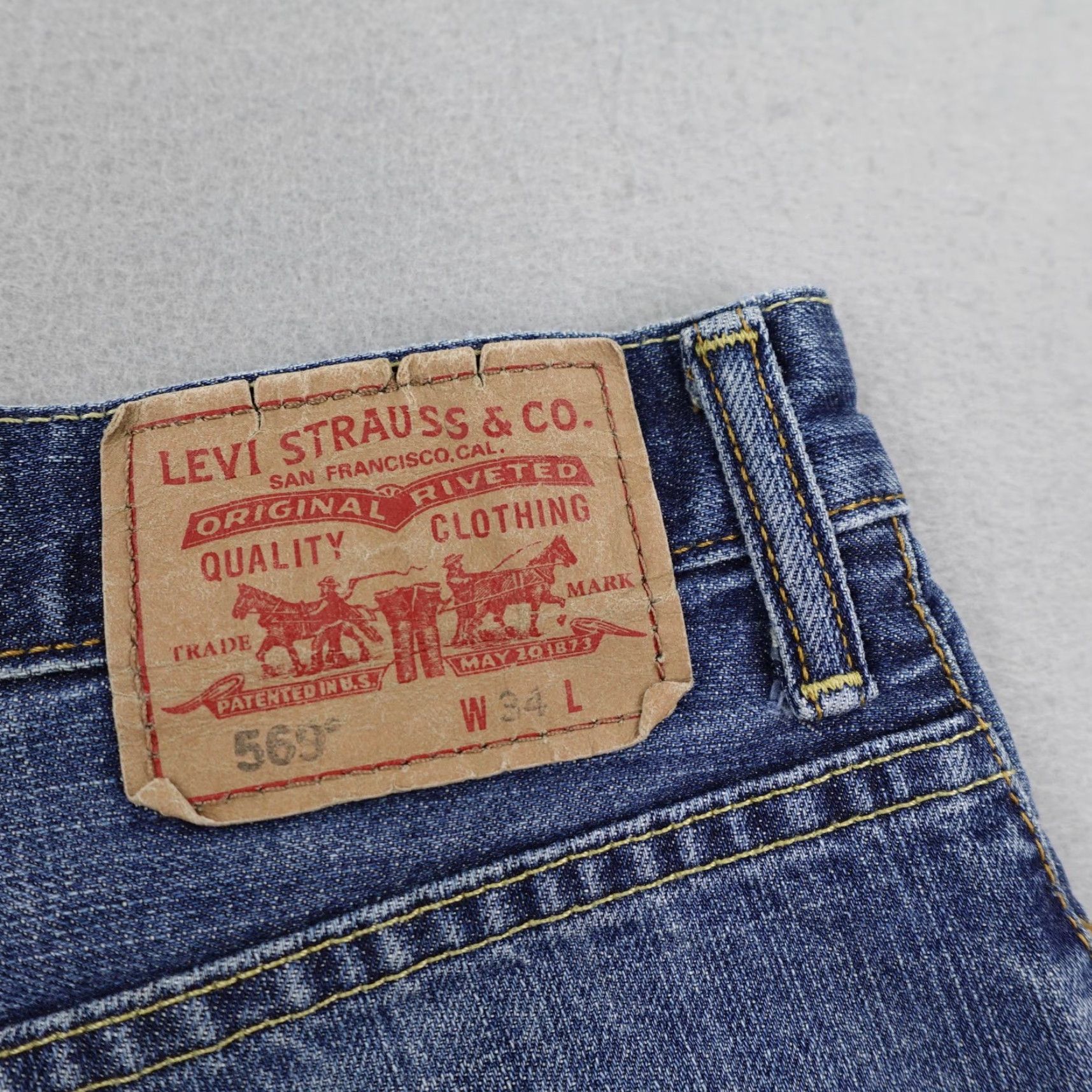 Levi's Levi's Shorts Men 34 Blue Denim 569 Loose Straight Fit Jorts Baggy Faded Casual Denim Size US 34 / EU 50 - 5 Thumbnail