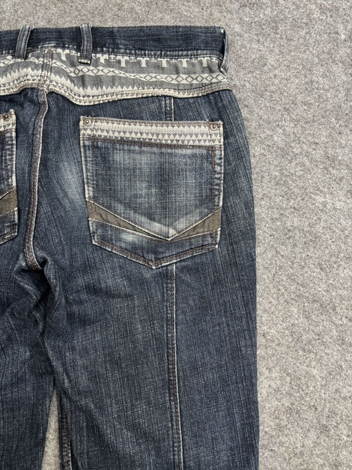 HIDEAWAYS 💥Avant Garde💥Hideaways Multiple Seam Flare Denim F621 Size US 31 - 12 Thumbnail