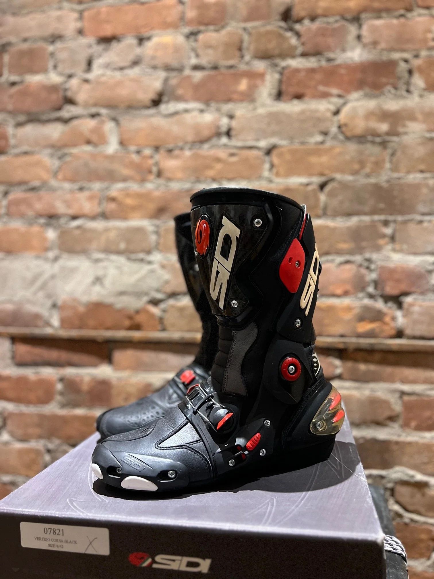 Sidi Sidi Vertigo Corsa Racing Boot – Black/Red Accents Size US 9 / EU 42 - 2 Thumbnail