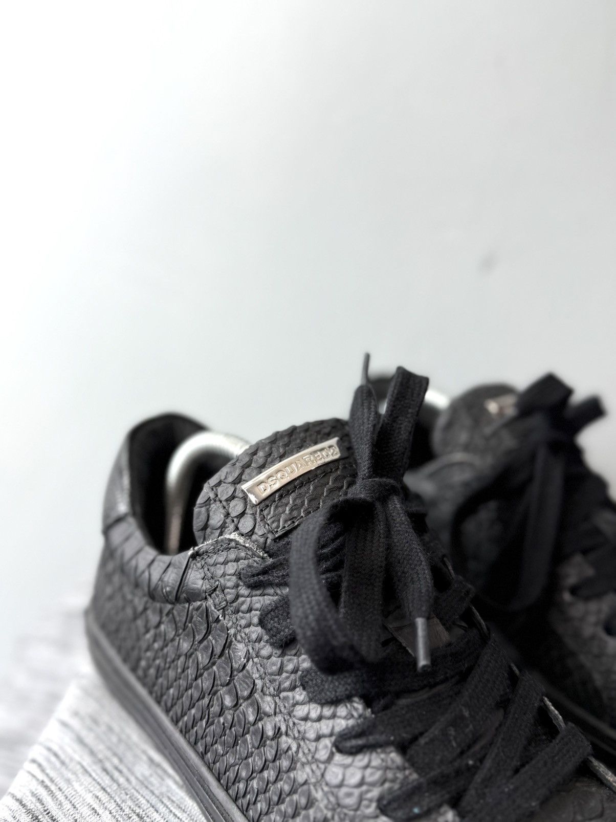 Dsquared2 Dsquared2 Snake Leather Sneakers Low Top Luxury Size US 6.5 / EU 39-40 - 2 Thumbnail