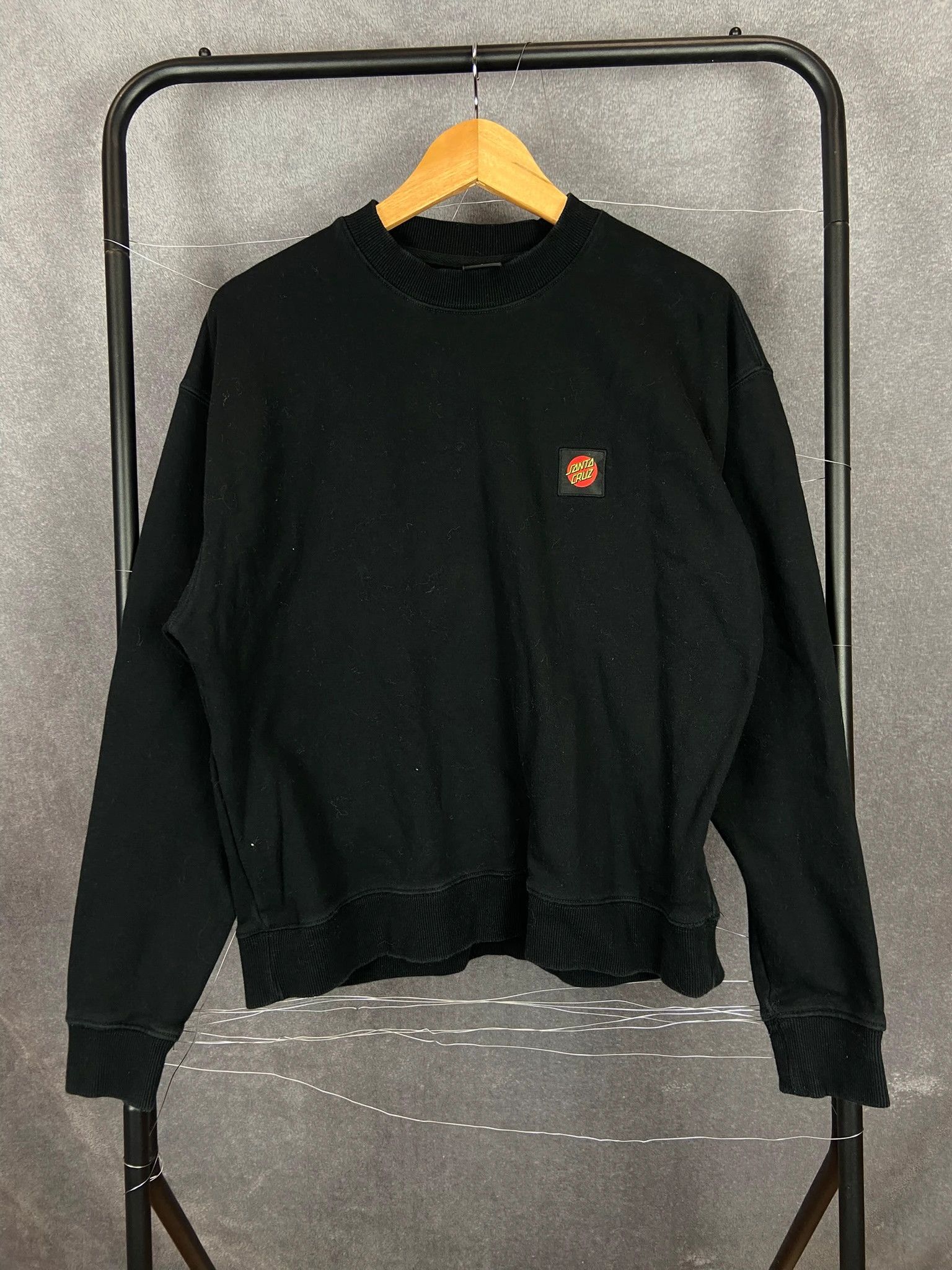 Santa Cruz Skateboards Santa Cruz Black Crewneck Sweatshirt Small Logo Skatewear S Size US S / EU 44-46 / 1 - 1 Thumbnail