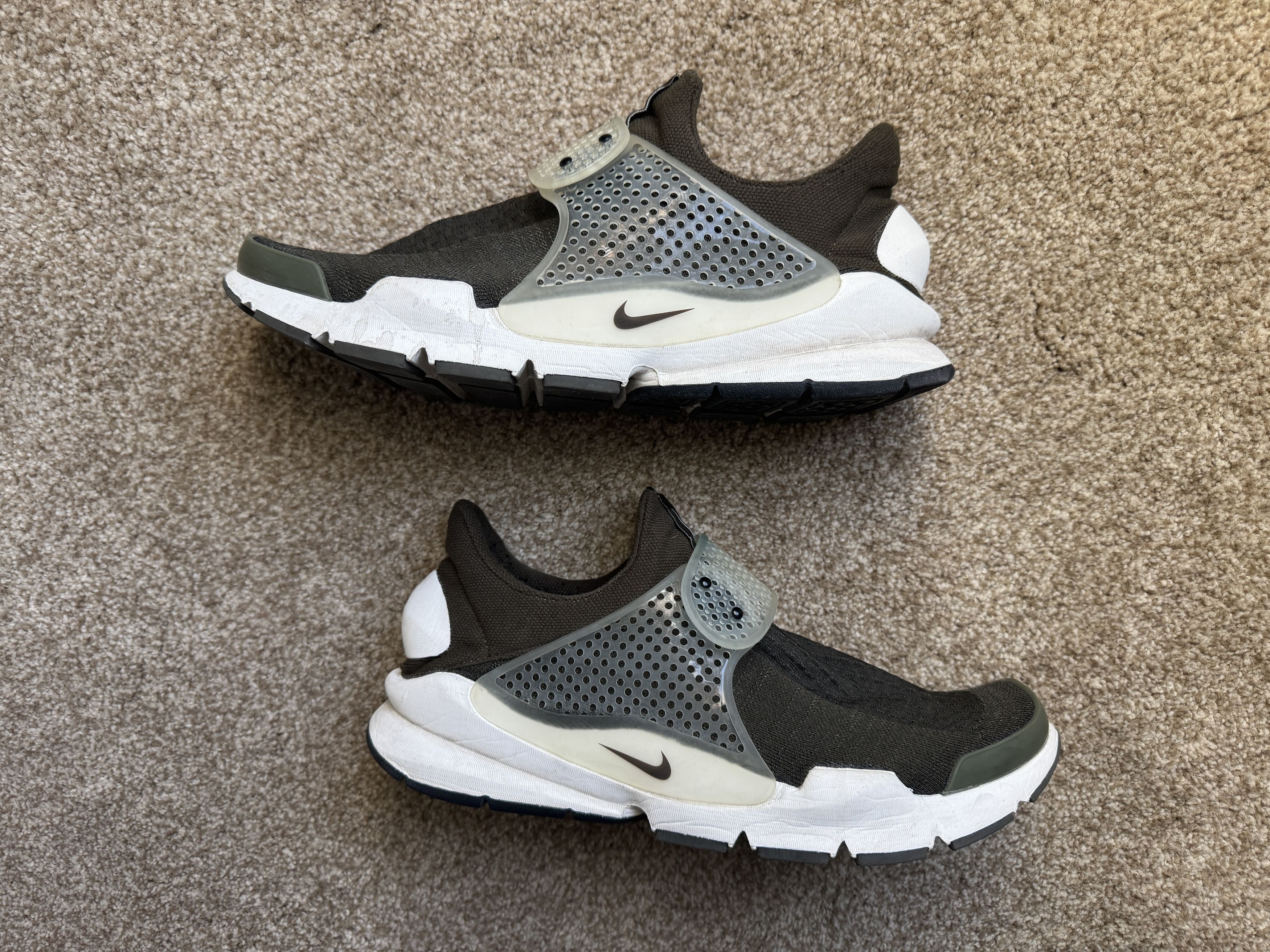 Nike Nike Fragment Sock Dart Special in Olive Green Size 13 Size US 13 / EU 46 - 1 Thumbnail