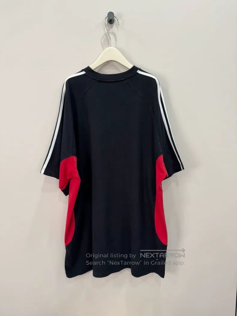 Balenciaga Balenciaga Black and red patched short-sleeved shirt Size US L / EU 52-54 / 3 - 2 Thumbnail