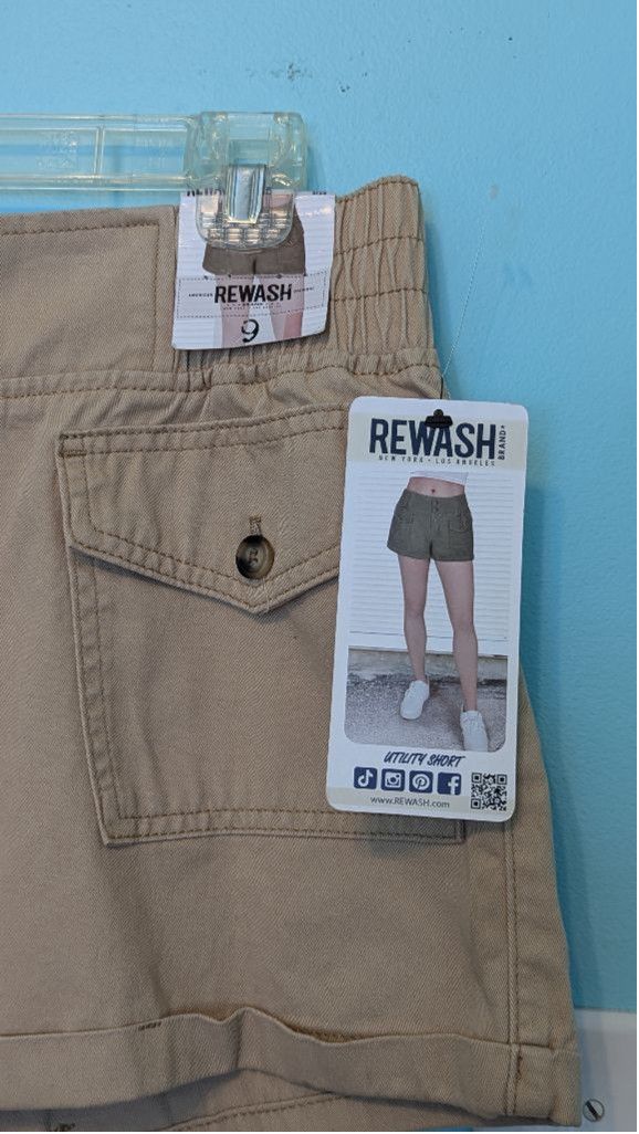 Designer Women's Rewash Utility Shorts, Size 9, Khaki Size 30" / US 8 / IT 44 - 3 Thumbnail