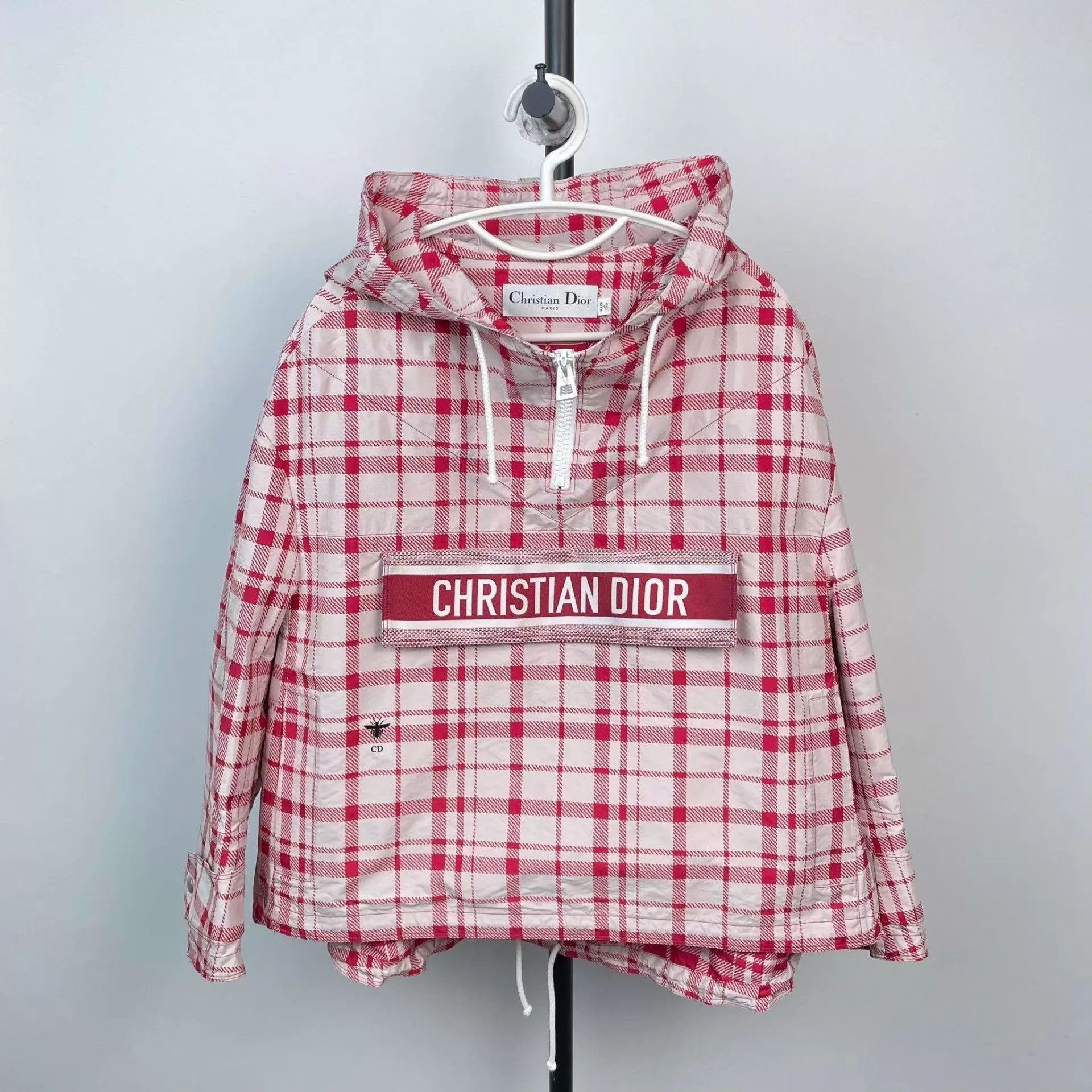 Dior Dior Bee Red XS Jacket 260131VZT2Z01 Size XS / US 0-2 / IT 36-38 - 1 Thumbnail