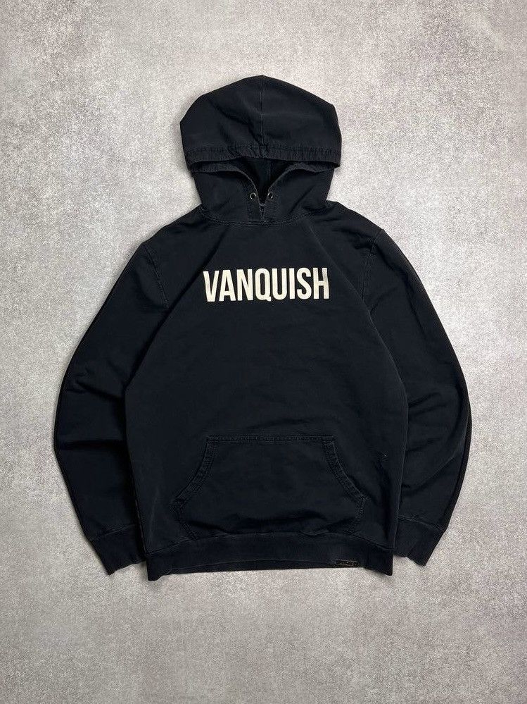 Vanquish VINTAGE VANQUISH BIG LOGO SPELLOUT HOODIE XL Size US XL / EU 56 / 4 - 1 Thumbnail