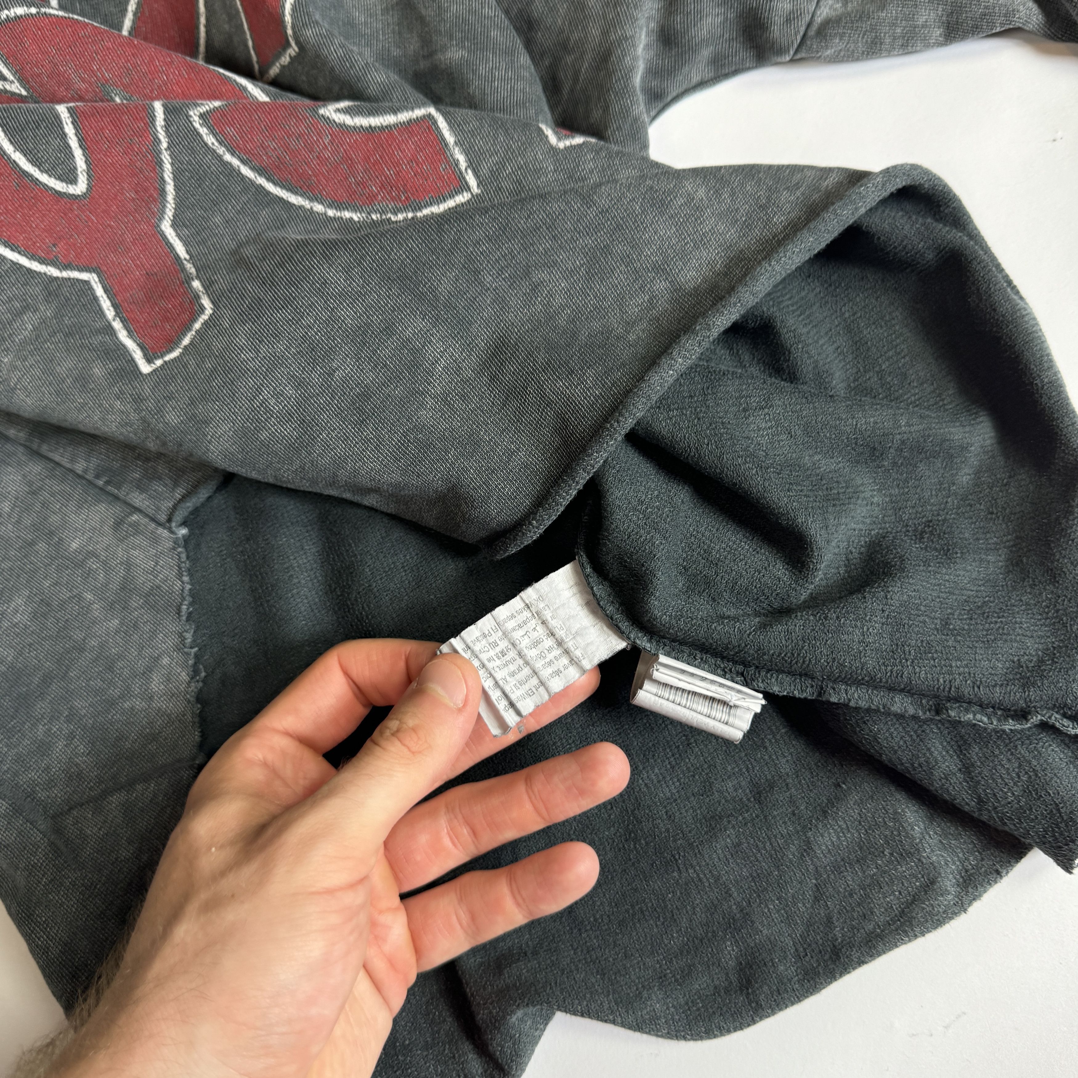 Vintage Miss Me Yet? distressed washed cropped hoodie boxy 90s Size US M / EU 48-50 / 2 - 5 Thumbnail
