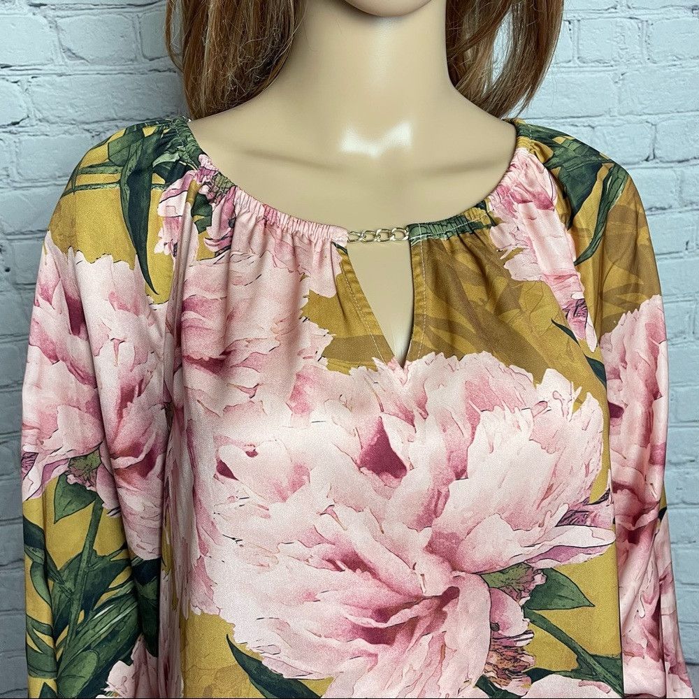 Chicos Chico's Floral Hardware-Trim Pullover Blouse Size 1 US M Size M / US 6-8 / IT 42-44 - 4 Thumbnail