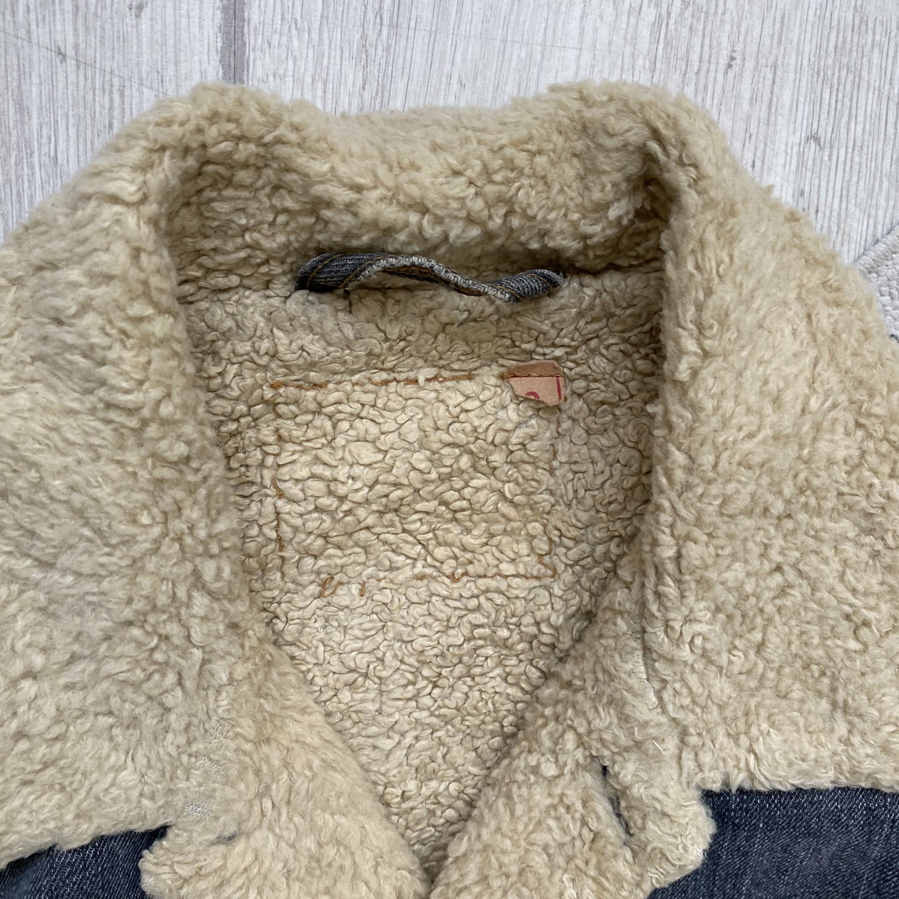Levi's Vintage Clothing 🕷️ Vintage 00s Faded Levis Trucker Denim Sherpa jacket Y2K Size US M / EU 48-50 / 2 - 8 Thumbnail