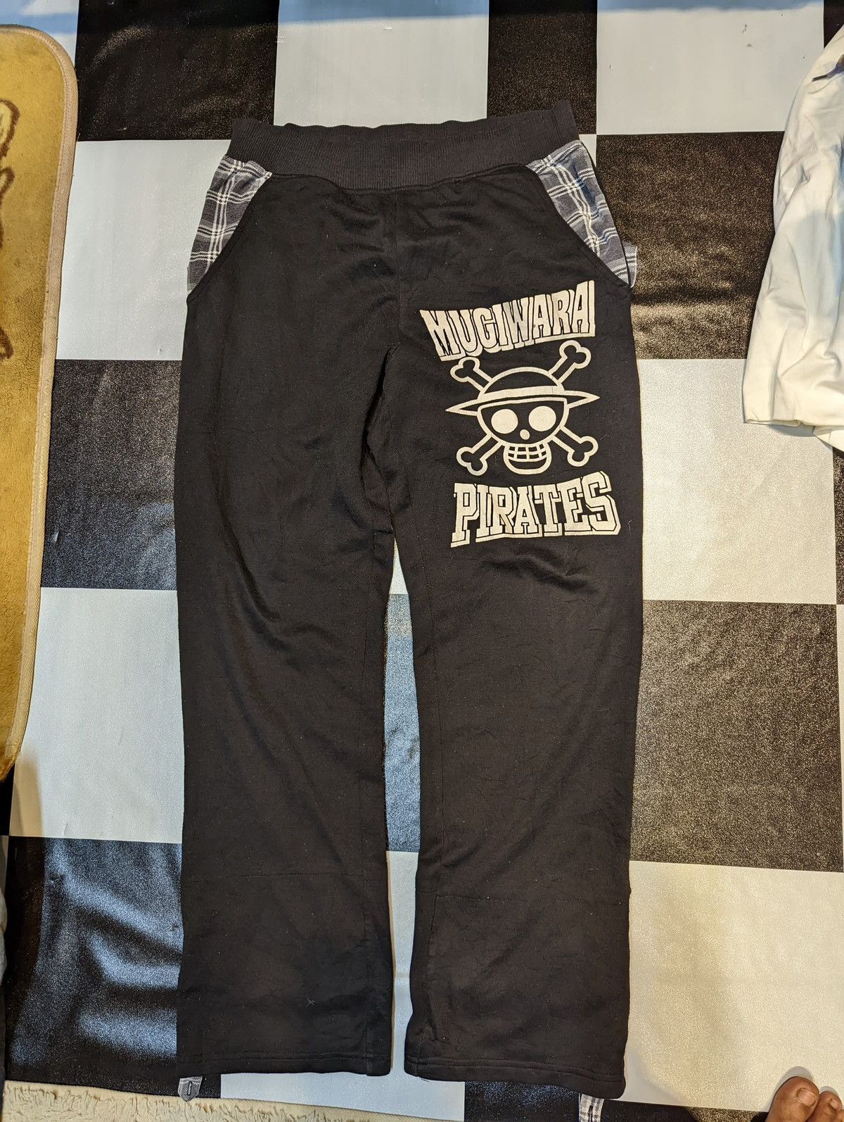 One Piece One Piece Mugiwara Pirate Sweatpants Size US 34 / EU 50 - 1 Thumbnail