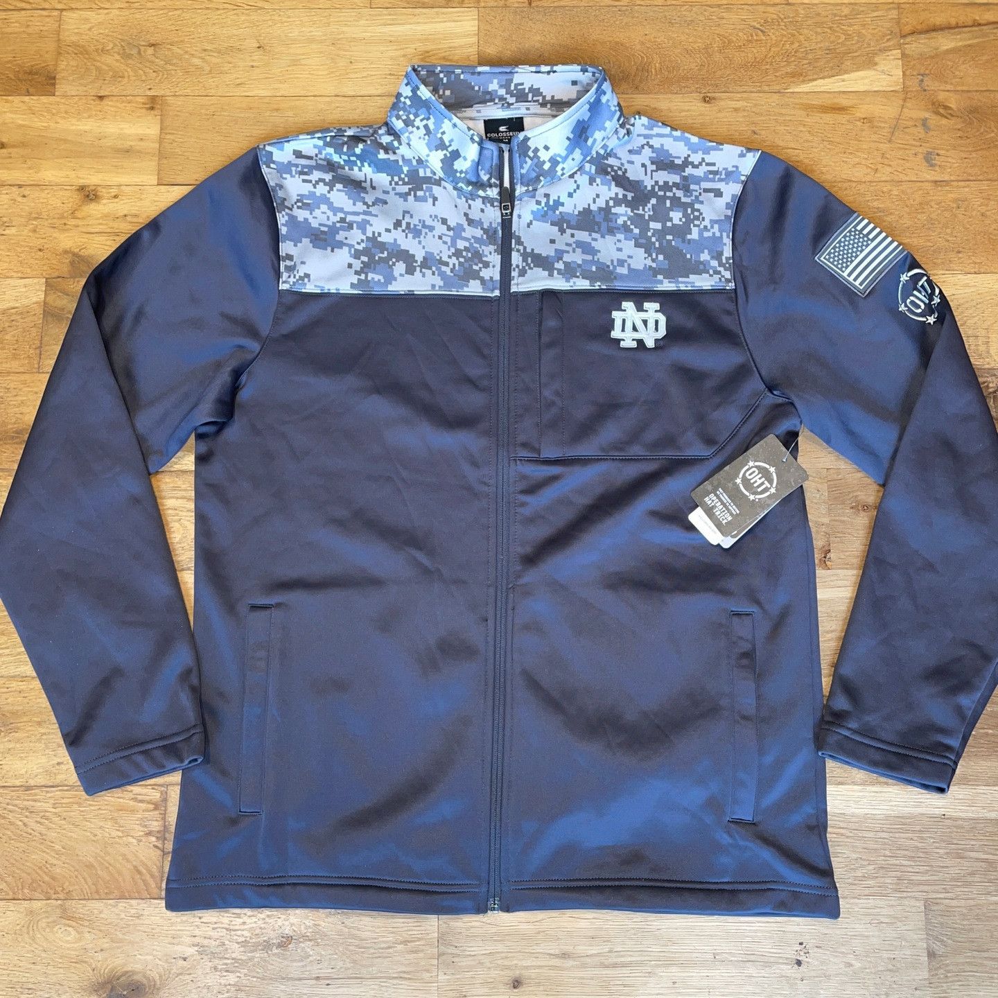 Colosseum Athletics COLOSSEUM NOTRE DAME MEN'S USA SPORTS SWEATSHIRT Size M Size US M / EU 48-50 / 2 - 1 Thumbnail