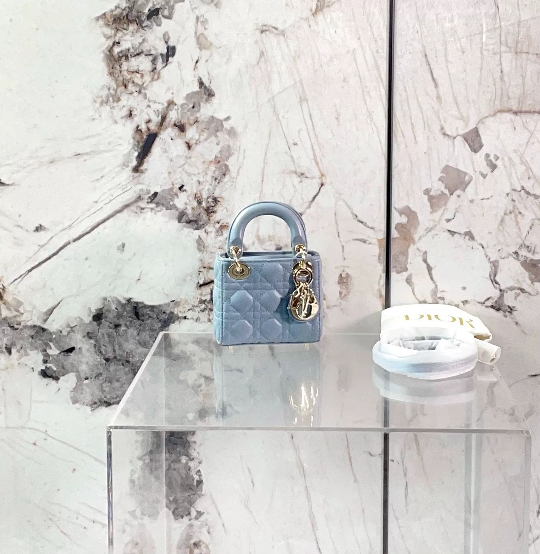 Dior Pre-loved Bag Very good condition Size ONE SIZE - 1 Thumbnail