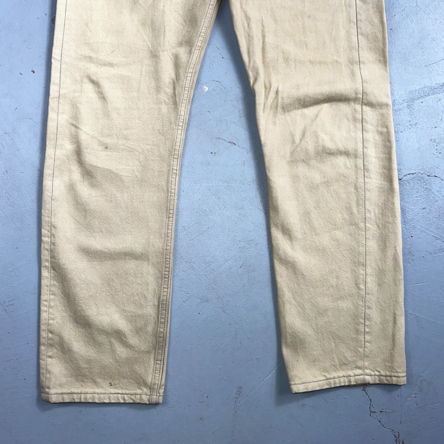 Levi's VINTAGE Levi's 501 Jeans Men Beige 90s USA Light Wash Straight Regular 31x30 31x29 Denim Cotton Button Closure Size US 31 - 3 Thumbnail