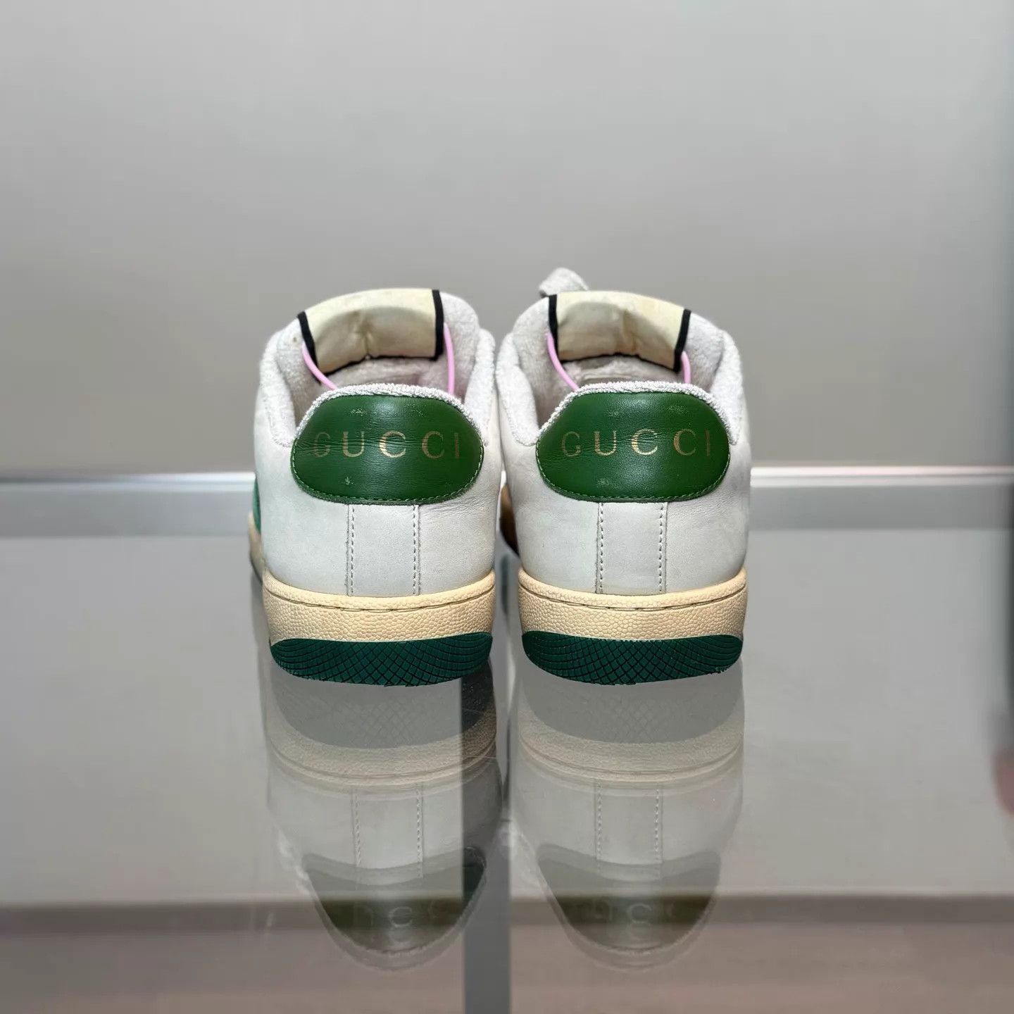 Gucci Gucci Screener GG Enamel Scuffed 36.5 98 Size US 6 / IT 36 - 4 Thumbnail