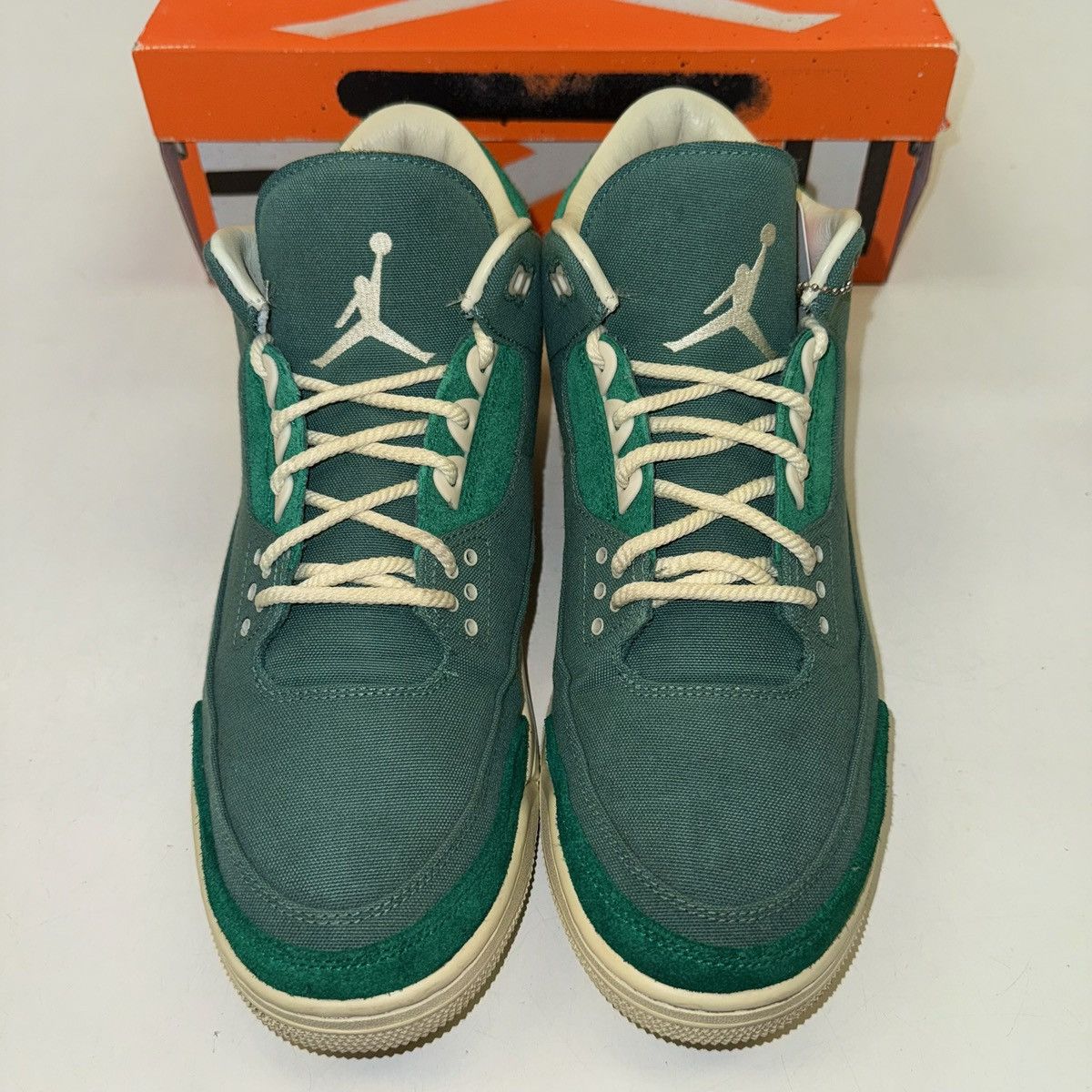 Jordan Brand Size 12M - Nina Chanel Abney x Air Jordan 3 Retro SP Size US 12 / EU 45 - 4 Thumbnail