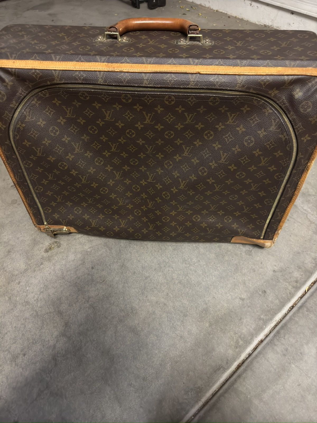 Louis Vuitton Louis Vuitton Paris Vintage 1980’s Suitcase Size ONE SIZE - 8 Thumbnail