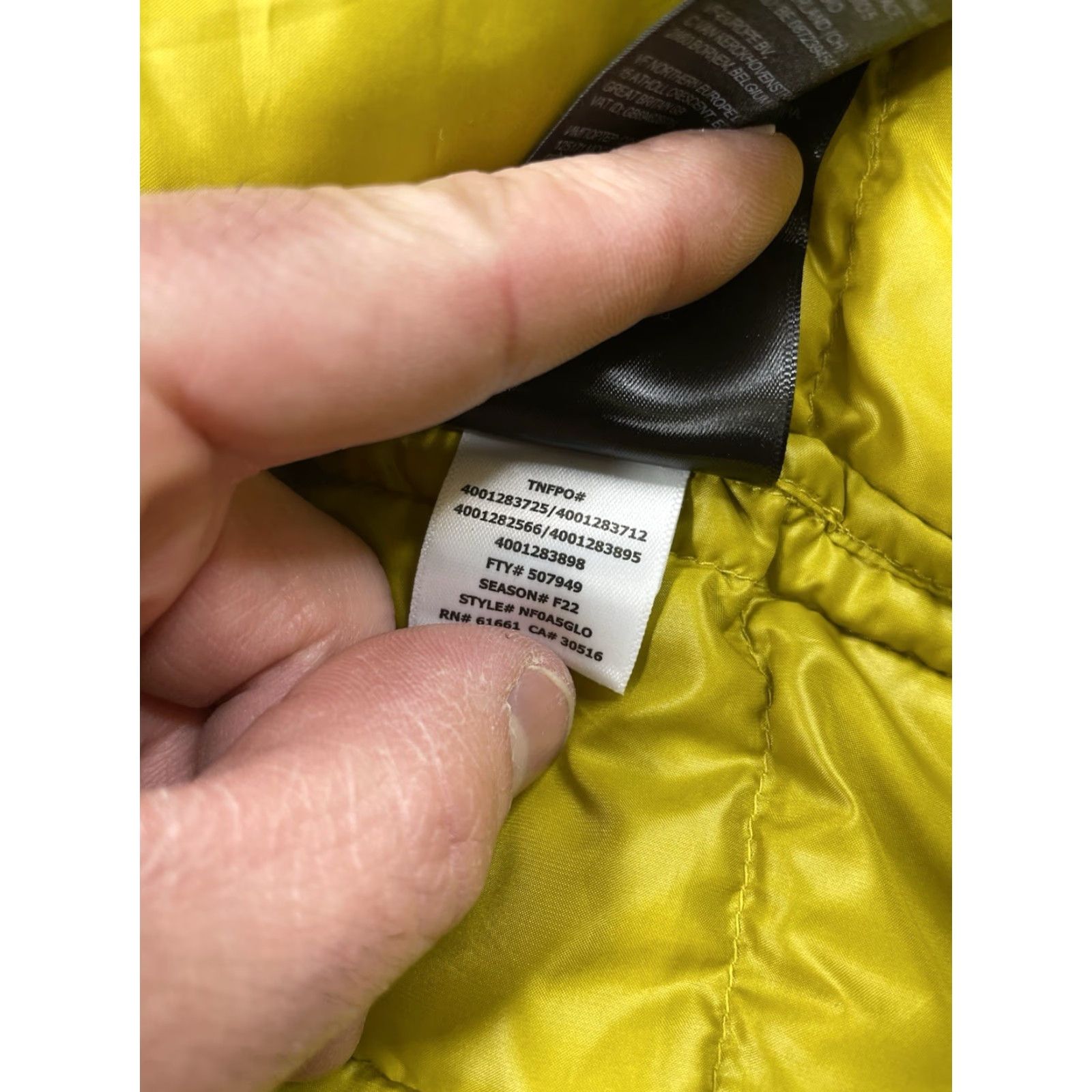 The North Face The North Face Thermoball Eco Puffer Vest Gold Full Zip Men's Size XXL Size US XXL / EU 58 / 5 - 5 Thumbnail