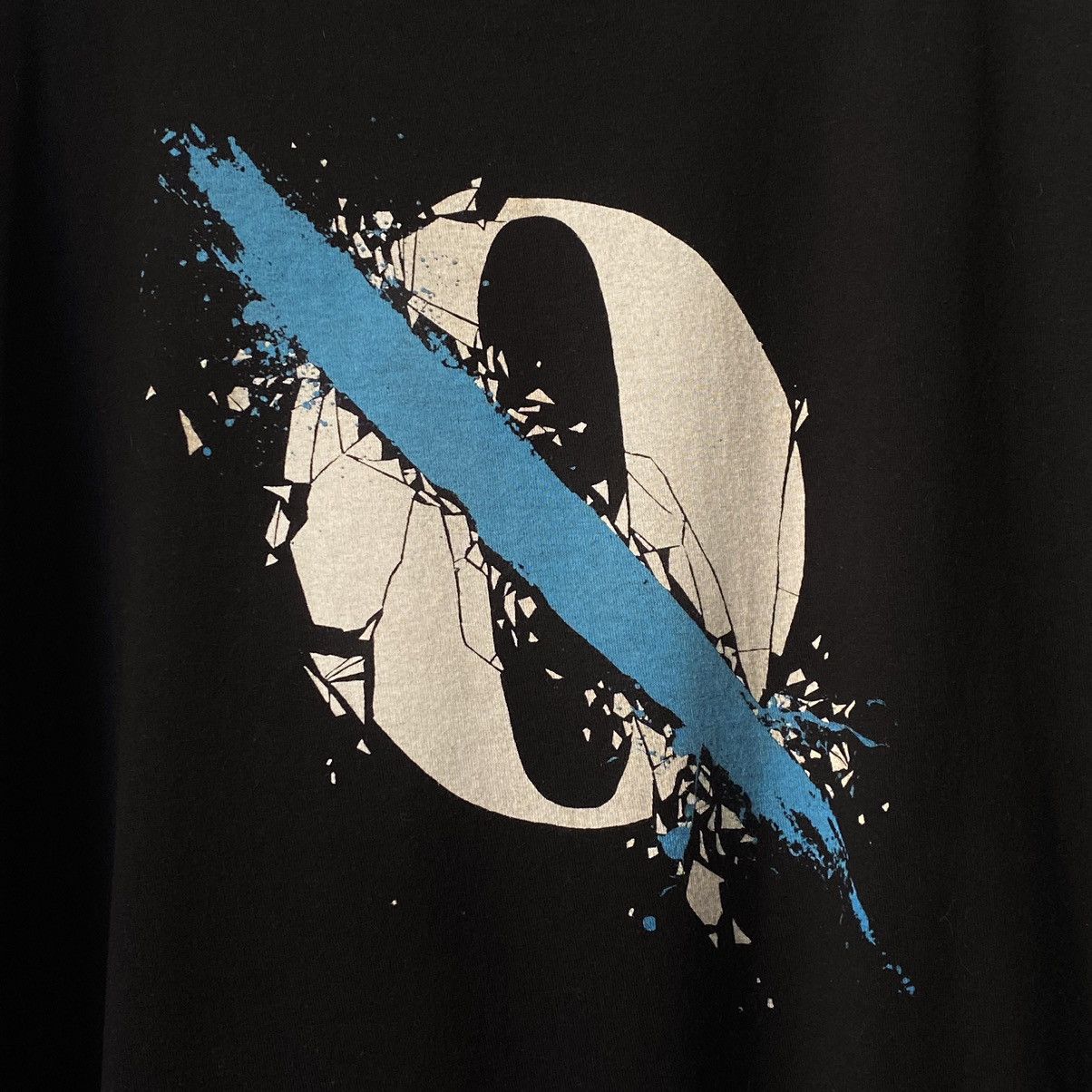 Band Tees Queens Of The Stone Age Band T-Shirt Size US XL / EU 56 / 4 - 2 Thumbnail