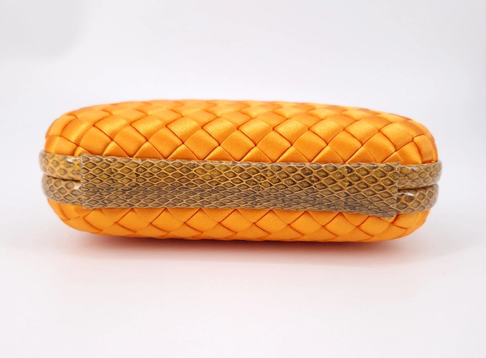 Bottega Veneta BV Satin Intrecciato Impero Ayers Knot Clutch Size ONE SIZE - 4 Thumbnail