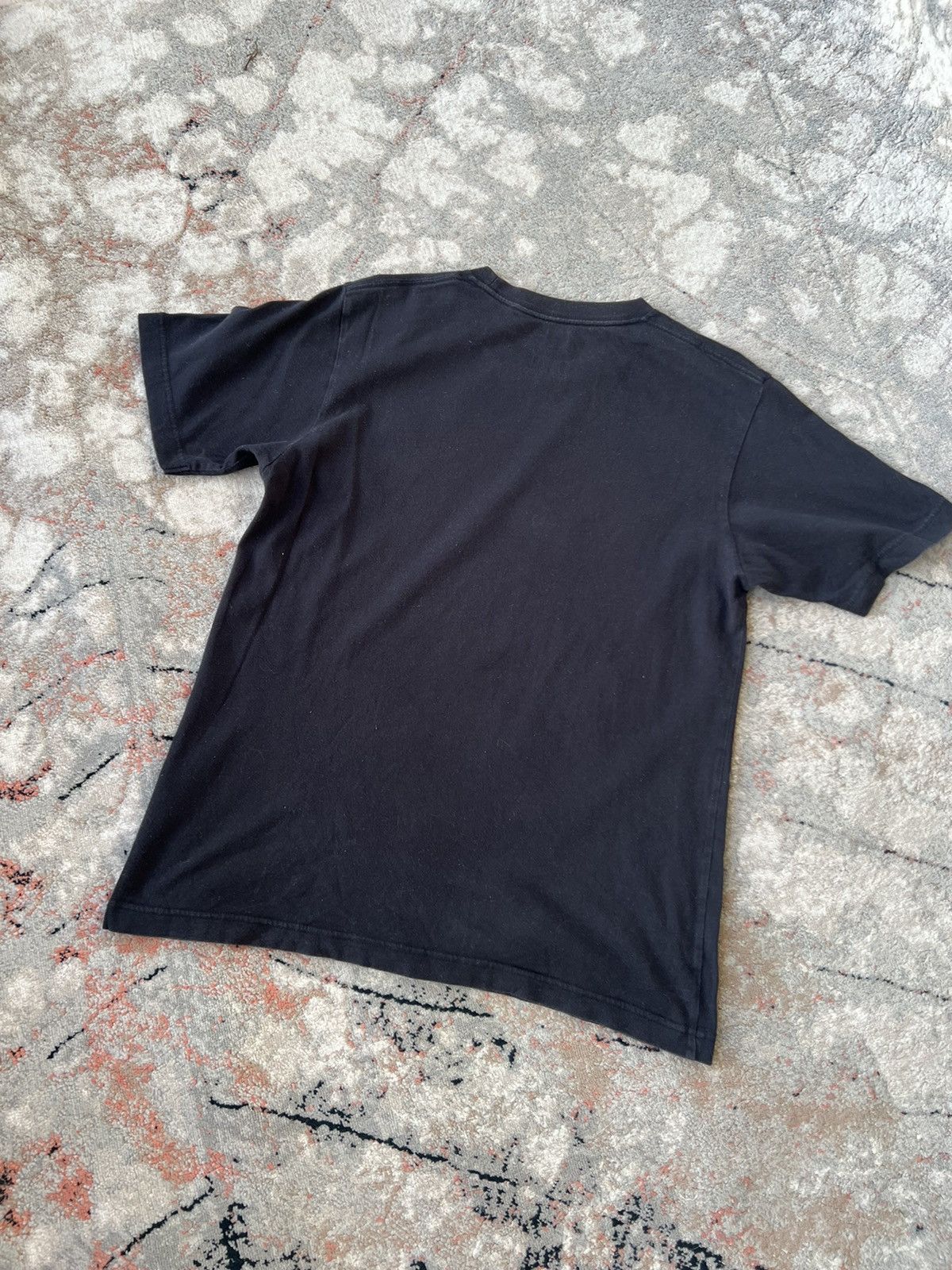 Uniqlo Uniqlo Blizzard Tee Size US M / EU 48-50 / 2 - 4 Thumbnail
