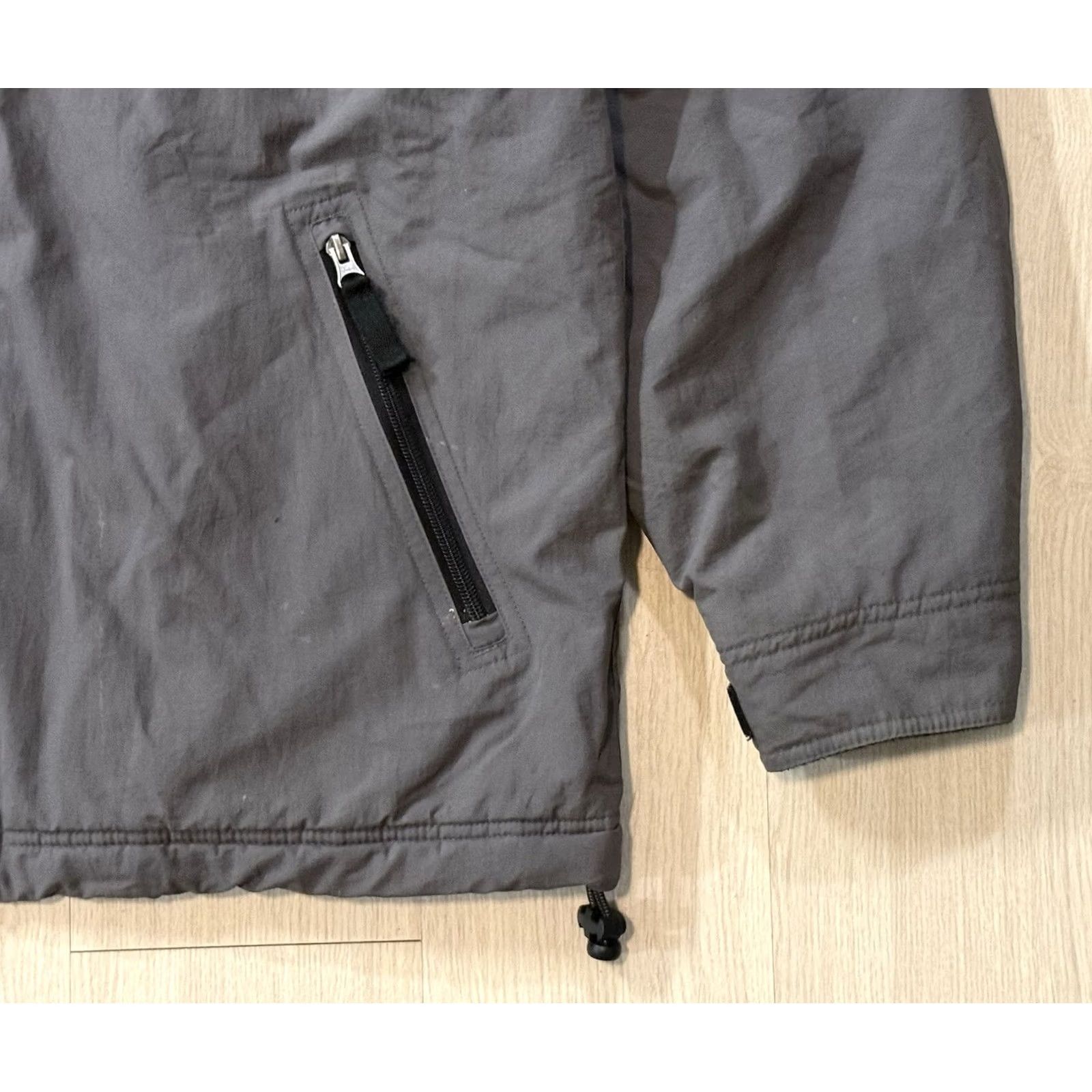 Gap VINTAGE Gap Mountain Alpine Jacket L Large Gray Nylon Softshell Bomber Zip Padded Lined 90s Outdoor Hipster Men Mens Size US L / EU 52-54 / 3 - 6 Thumbnail