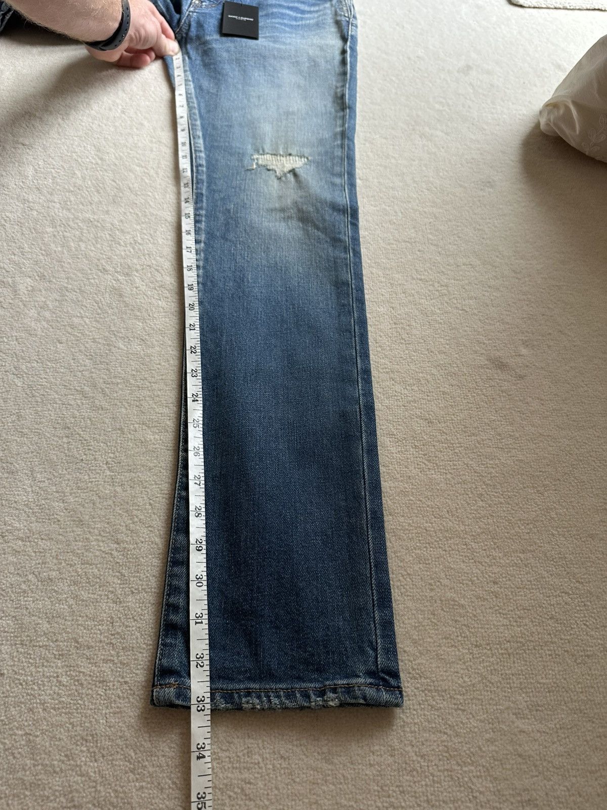 Saint Laurent Paris FW19 Saint Laurent distressed ripped jeans BNWT 30 D02 Size US 30 / EU 46 - 7 Thumbnail