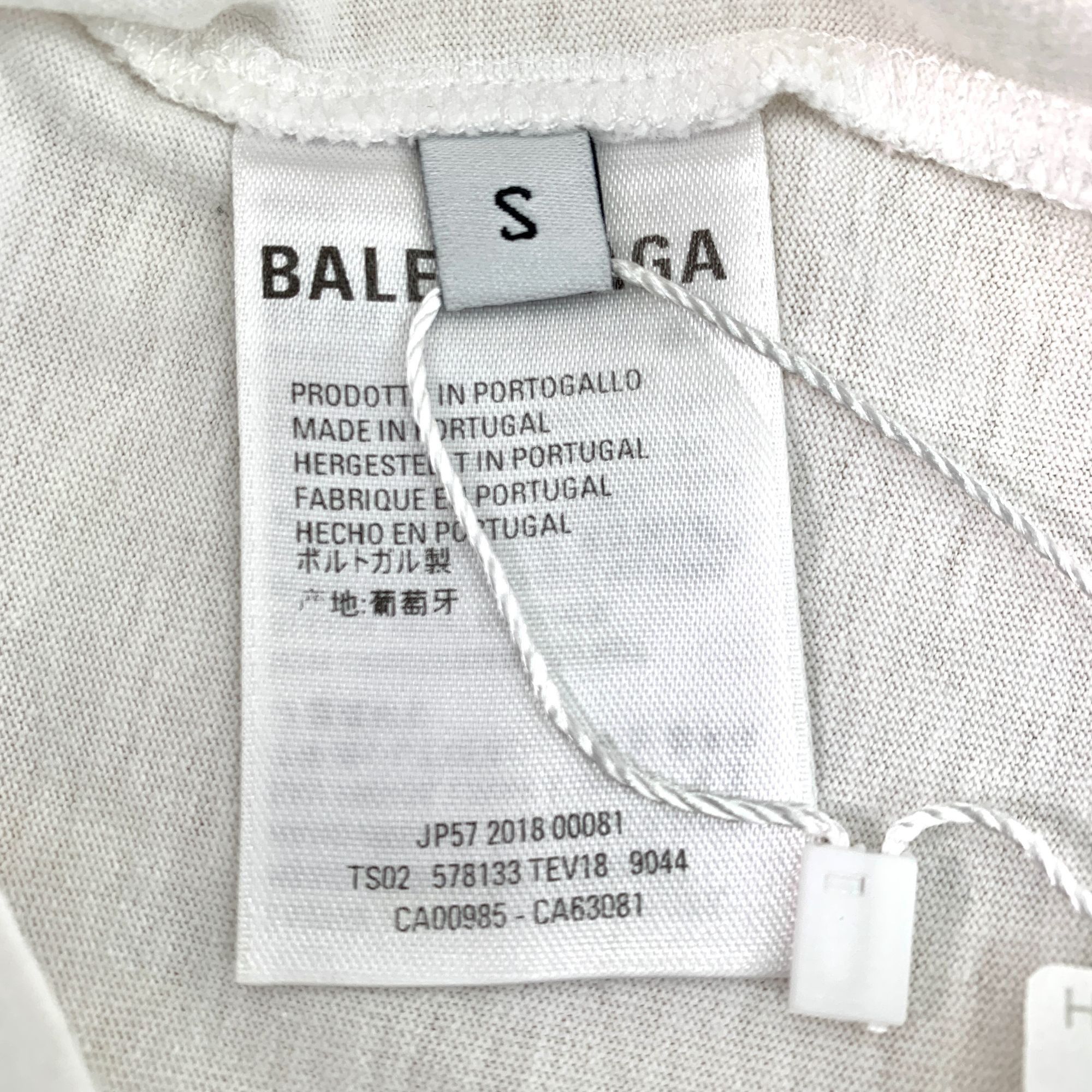 Balenciaga Balenciaga White Round-Neck Short-Sleeved T-Shirt Size S Size S / US 4 / IT 40 - 3 Thumbnail