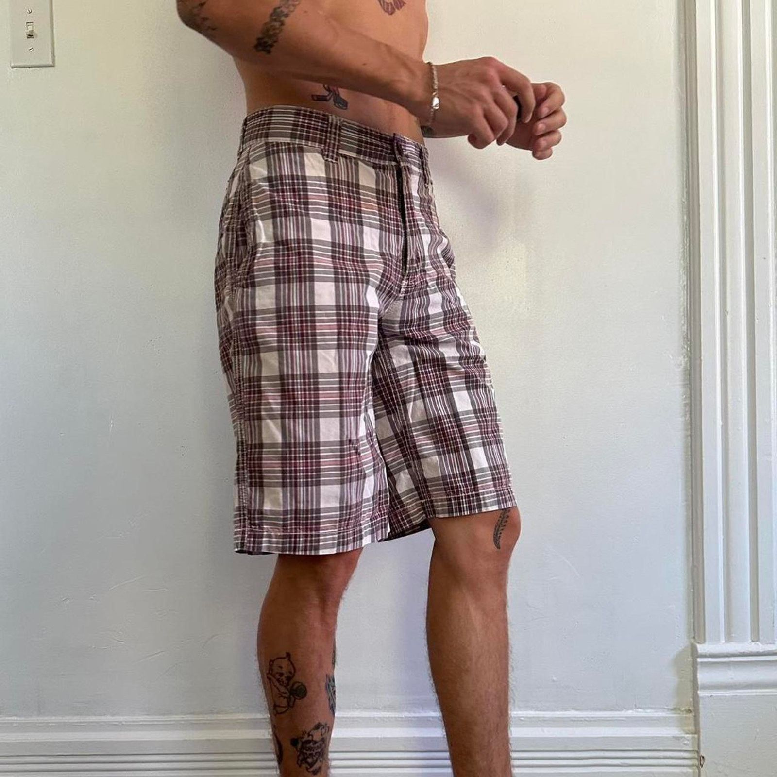 Old Navy Vintage Y2K 00s Old Navy Basic Preppy Plaid Skater Shorts Size US 28 / EU 44 - 7 Thumbnail