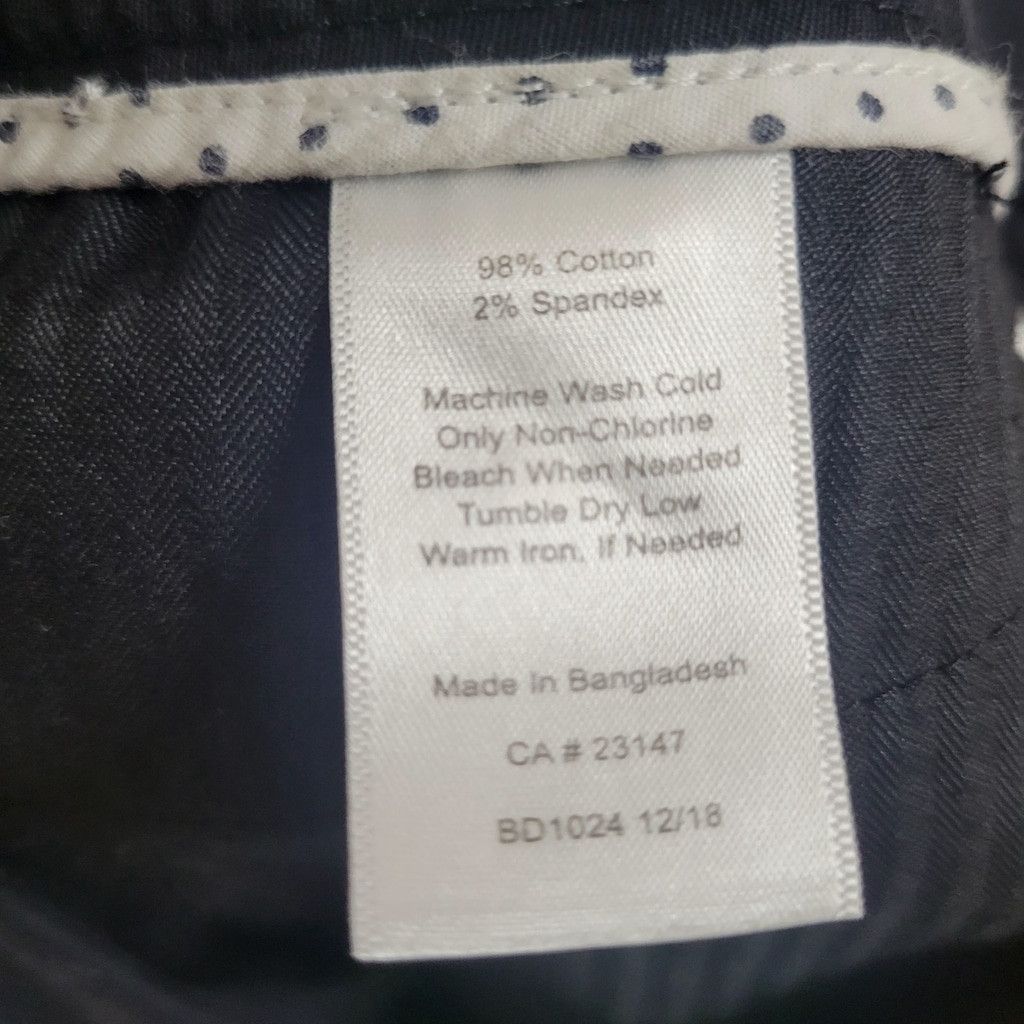 Talbots Talbots Perfect Black Shorts Women's 2P Waist 30" Inseam 10" Size 26" / US 2 / IT 38 - 7 Thumbnail