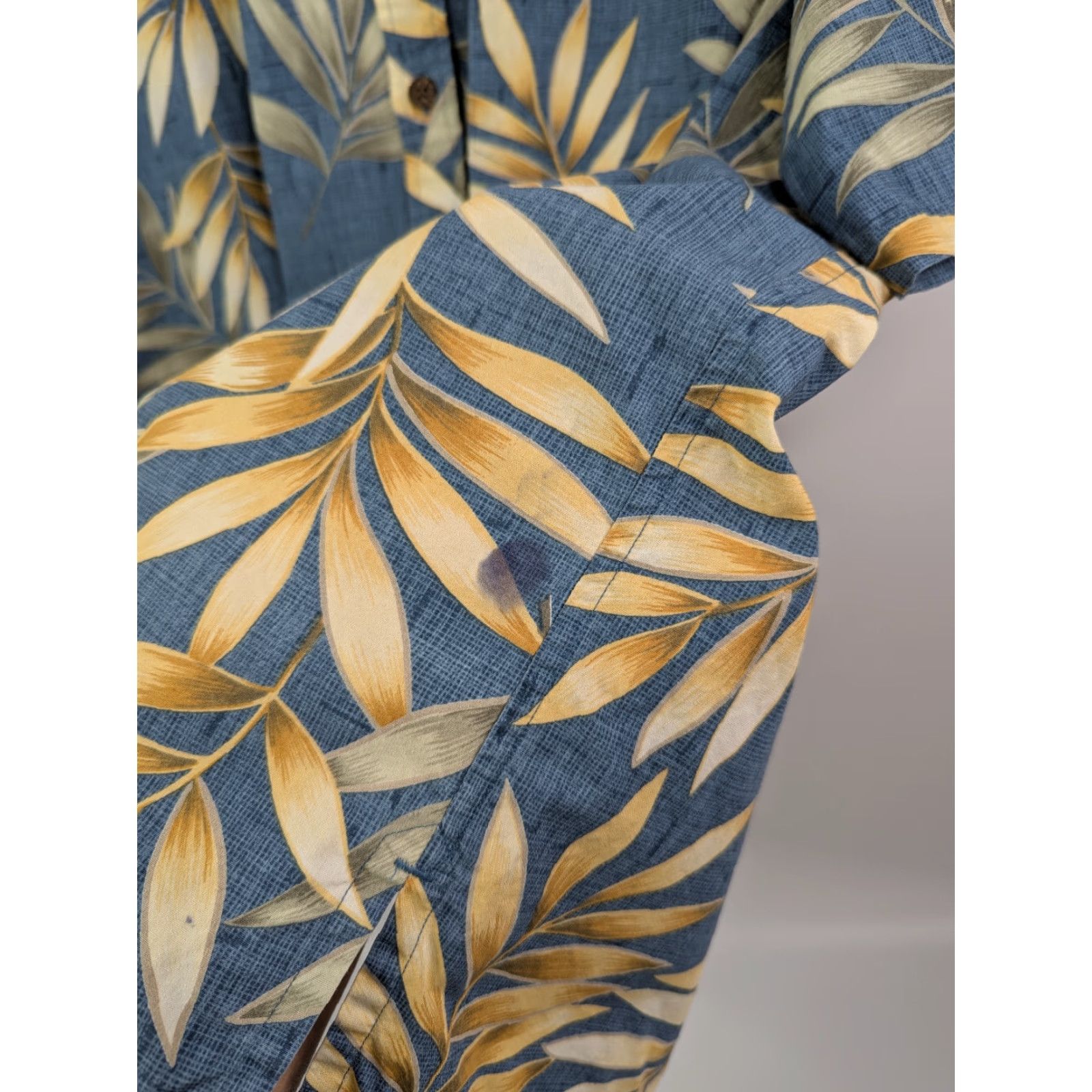 ALOHAS VINTAGE Cooke Street Honolulu Hawaiian Shirt Mens Large Blue Aloha Leaves Short Sleeve Size US L / EU 52-54 / 3 - 2 Thumbnail