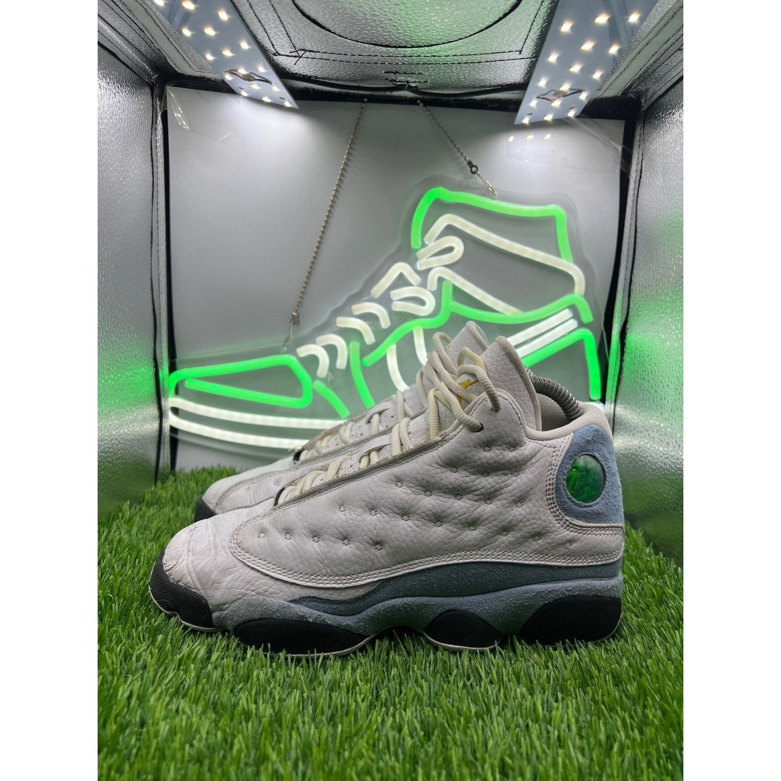Jordan Brand Nike Air Jordan 13 White Blue Grey UNC GS Men's 5.5Y W 7 Size US 5.5 / EU 38 - 1 Thumbnail