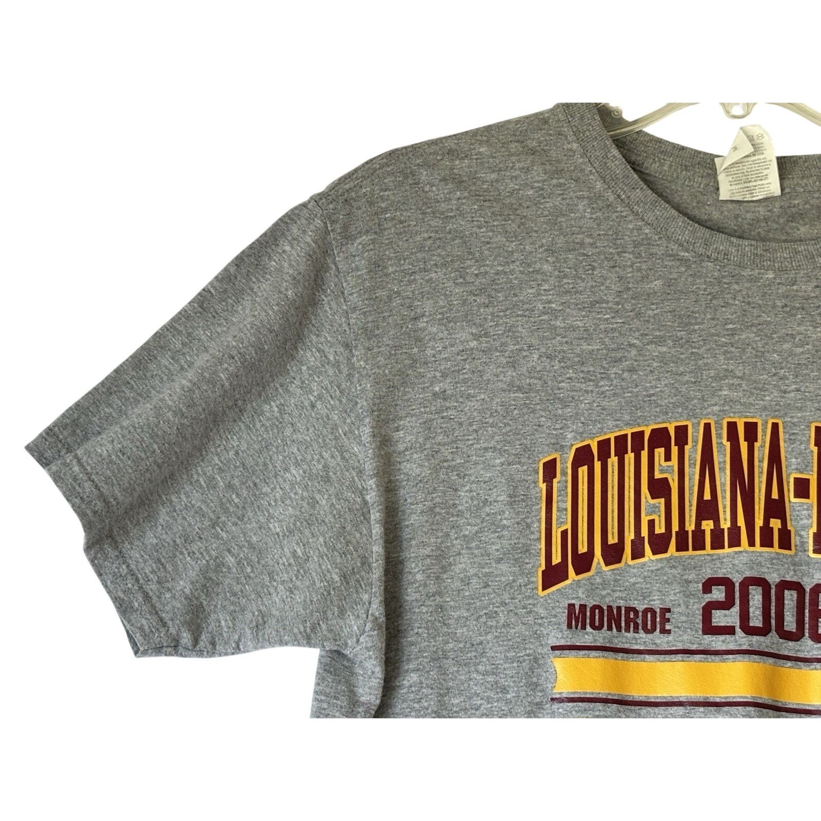 Fruit Of The Loom Louisiana-Monroe Indians 2006 Vintage T-Shirt, Gray, Size M Size US M / EU 48-50 / 2 - 6 Thumbnail