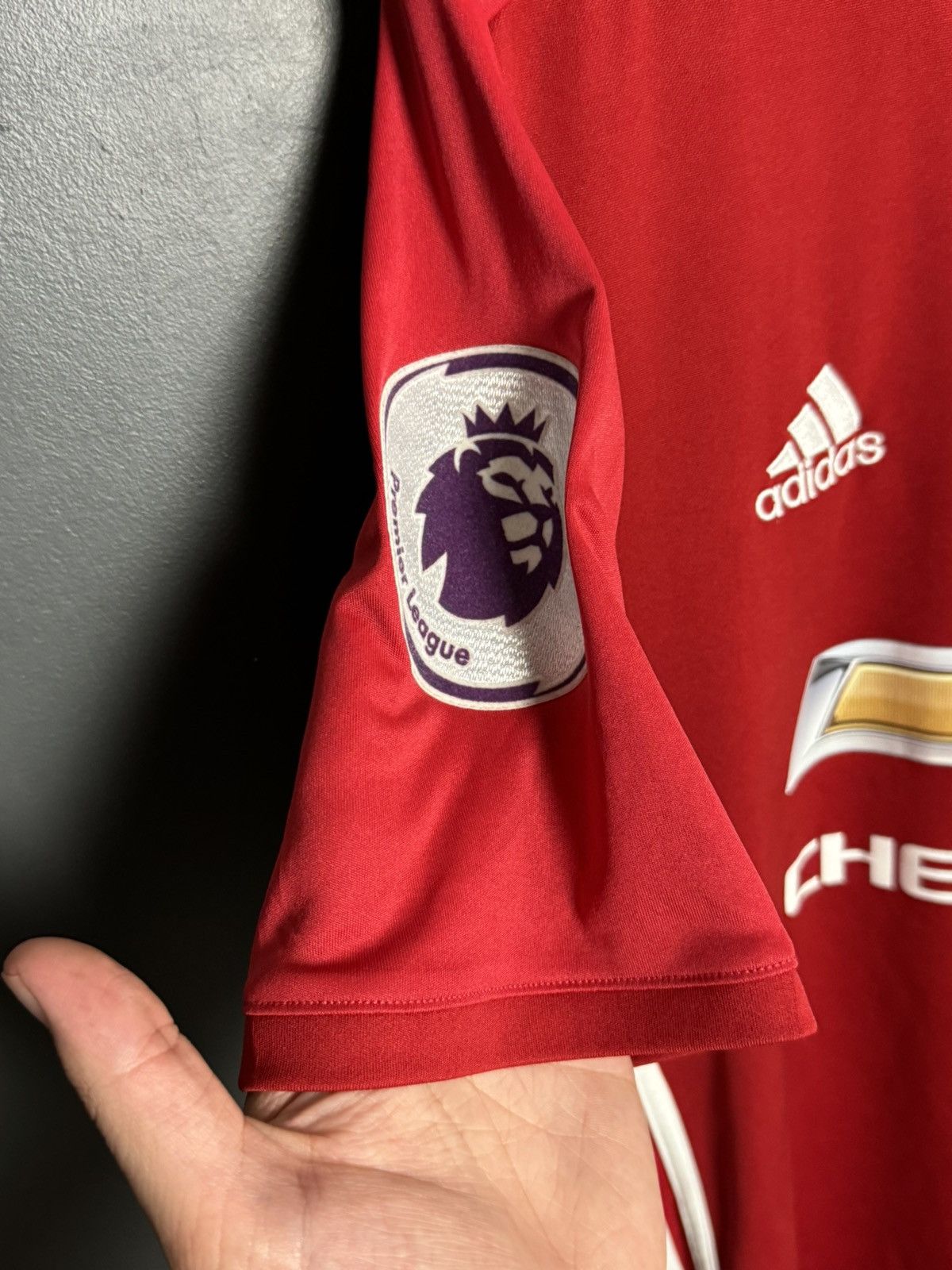 Adidas Manchester United 16/17 Home Pogba Football Jersey Size US S / EU 44-46 / 1 - 6 Thumbnail