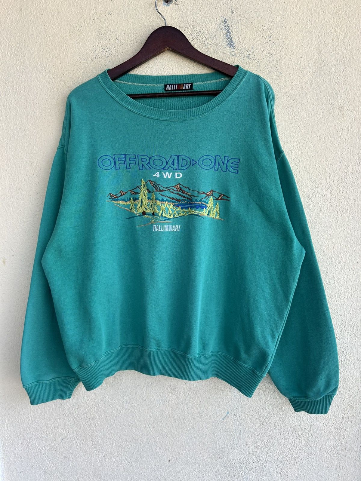 Other Vintage Ralli Art Off Road One FWD Sunfaded Sweatshirt Size US XL / EU 56 / 4 - 1 Thumbnail