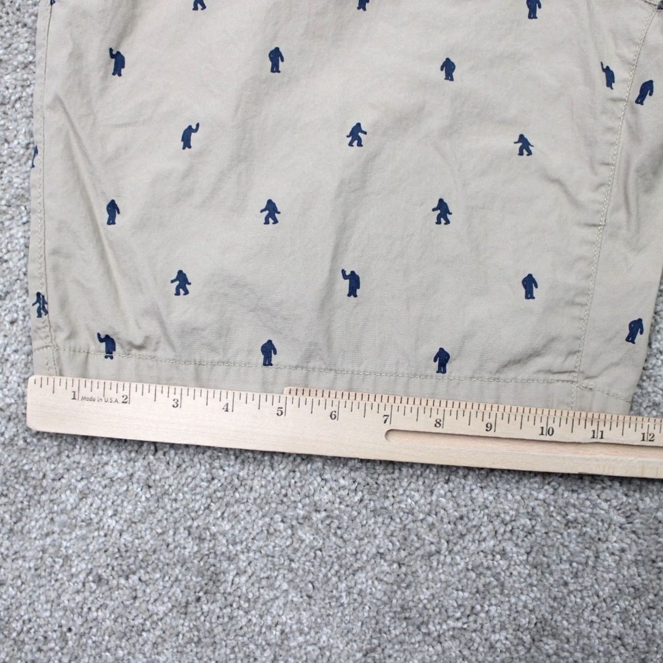 Eddie Bauer Eddie Bauer Chino Shorts Mens 36 Brown All Over Print Geometric AOP 9" Inseam Regular Fit 100% Cotton Size US 36 / EU 52 - 5 Thumbnail