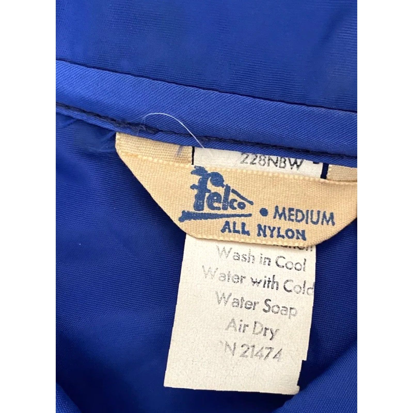 Vintage VINTAGE Felco Nylon Windbreaker Jacket Men’s M Blue Reenlistment Military 90s Army USA Outdoor Sports Snap Closure Jacket Mens Size US M / EU 48-50 / 2 - 3 Thumbnail