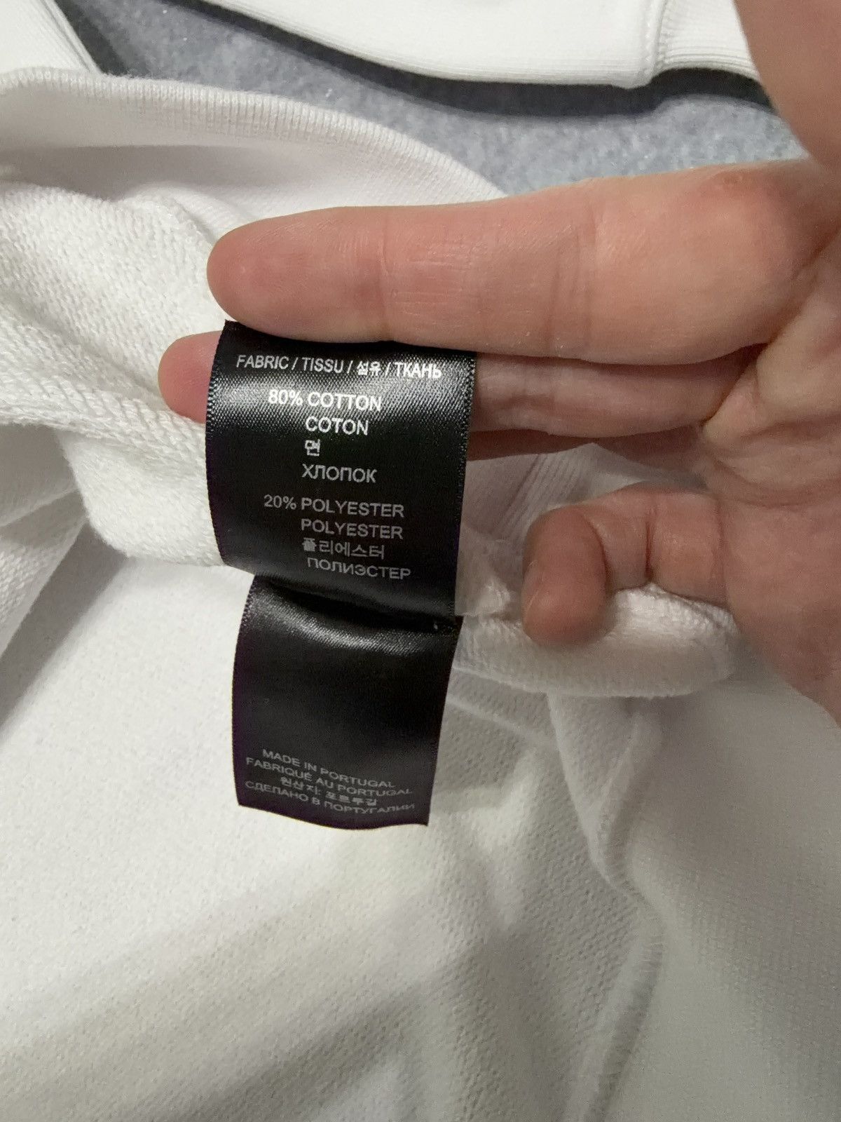 Vetements Vetements Translation Hoodie Rainbow White Size US S / EU 44-46 / 1 - 9 Thumbnail