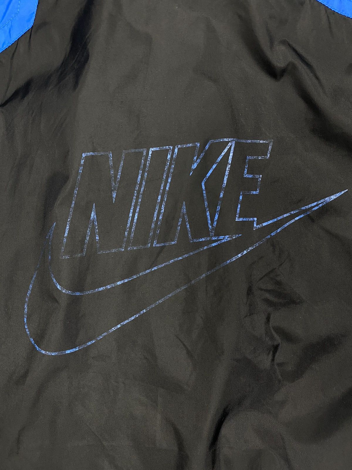 Nike Vintage 90s Nike Windrunner Activewear Light Track Jacket Size US L / EU 52-54 / 3 - 5 Thumbnail