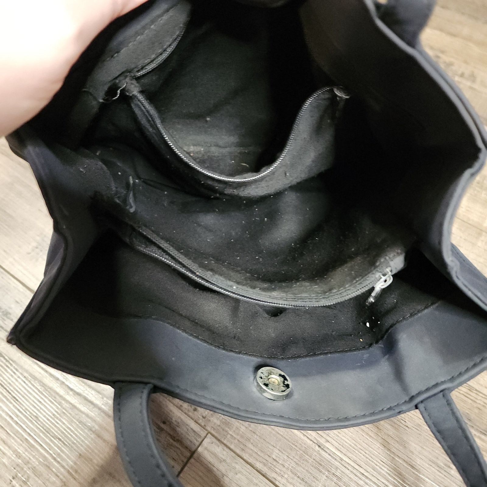 Guess Guess purse black on black vinyl top handle handbag 4a Size ONE SIZE - 9 Thumbnail