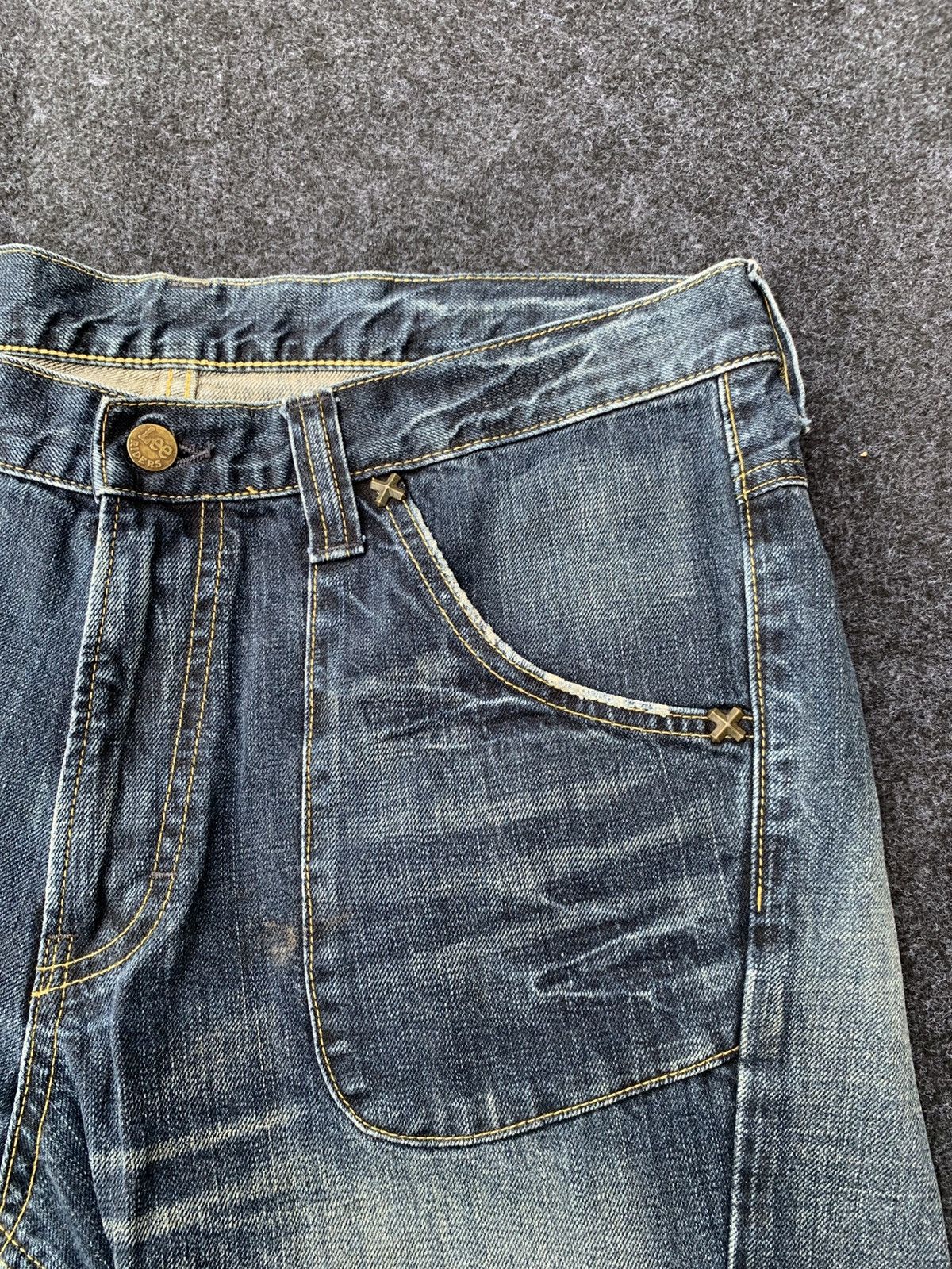 Lee Y2K Lee Rider Bell Bottom Flare Denim Jeans. Size US 35 - 7 Thumbnail