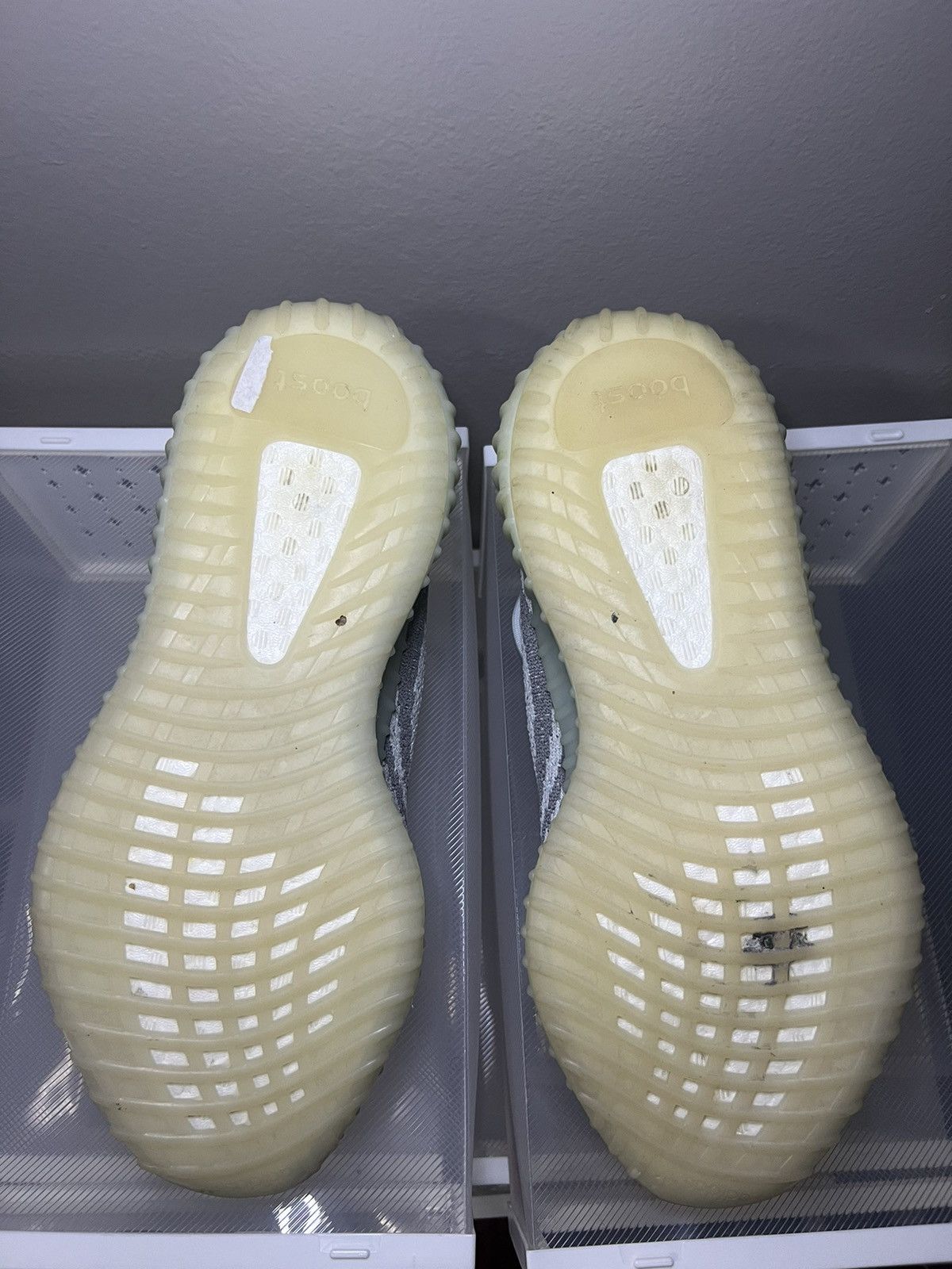 Adidas adidas Yeezy Boost 350 Blue Tint V2 2017 Kanye Men Size 9.5 Size US 9.5 / EU 42-43 - 5 Thumbnail