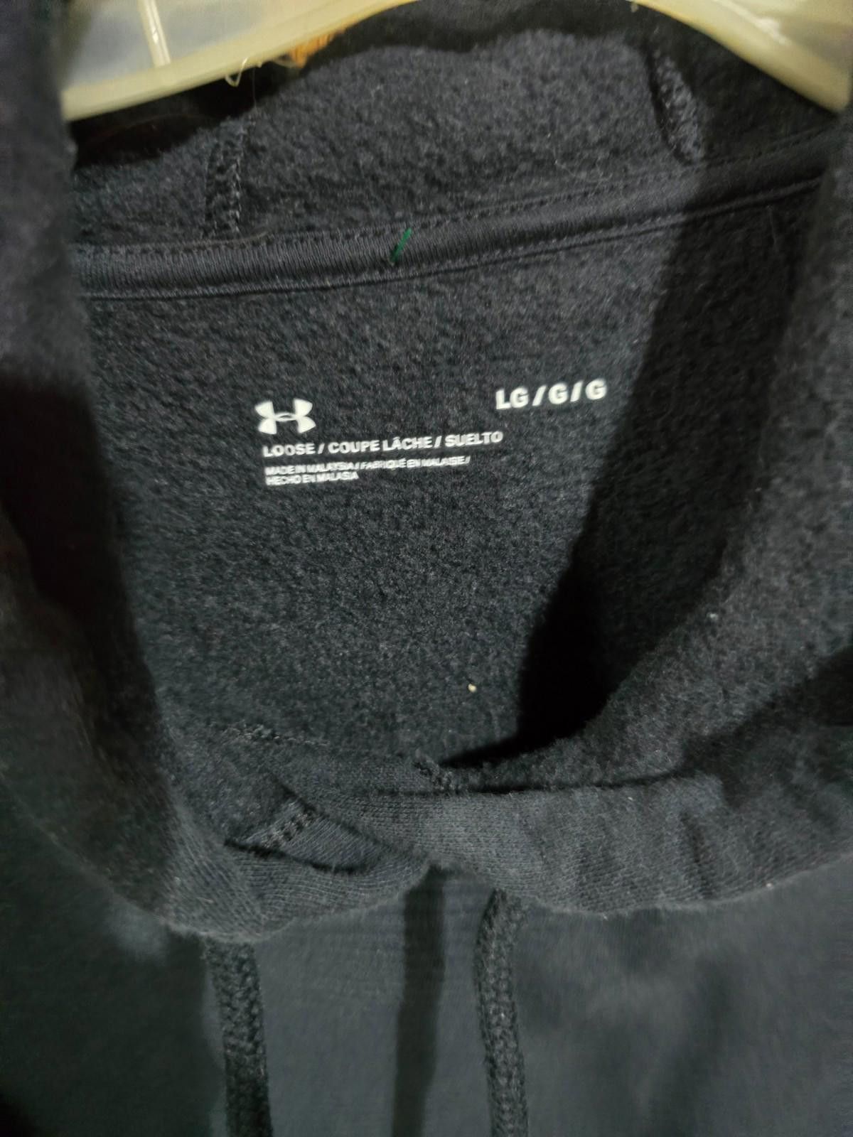 Under Armour Under Armour Solid Black Hoodie Loose Fit Size ONE SIZE - 3 Thumbnail