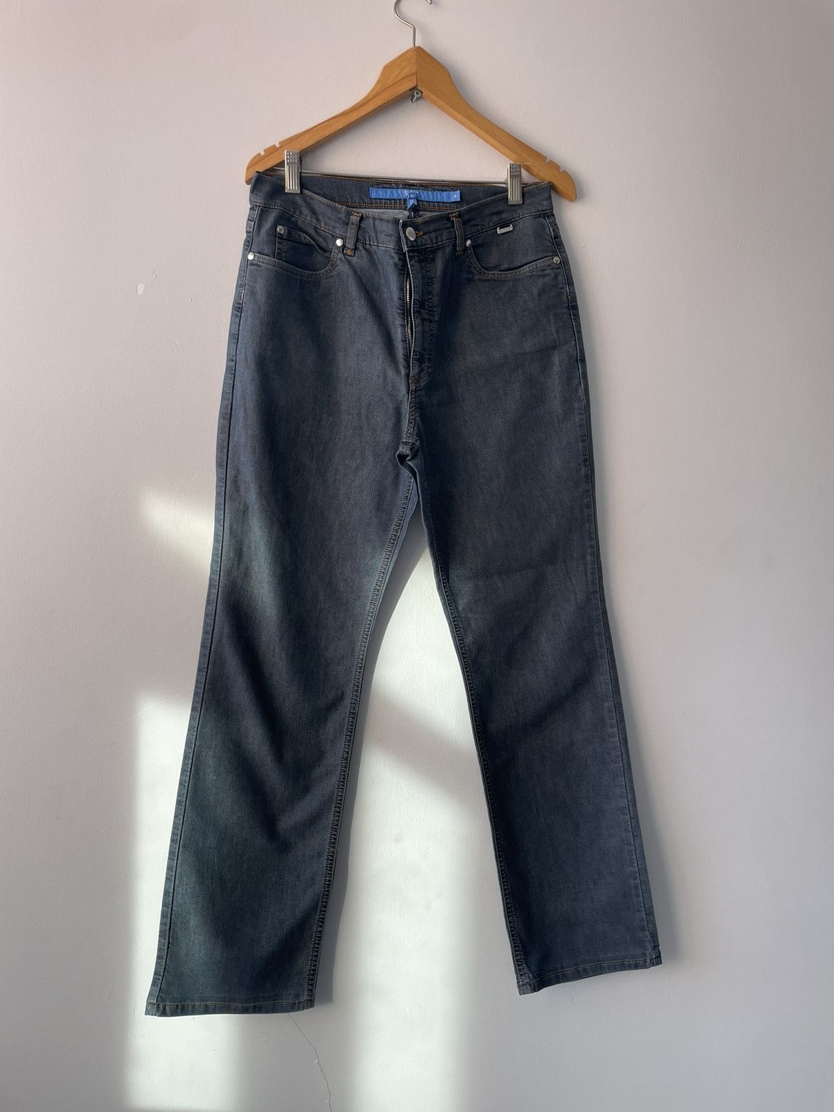 Escada Escada jean Size 27" / US 4 / IT 40 - 4 Thumbnail