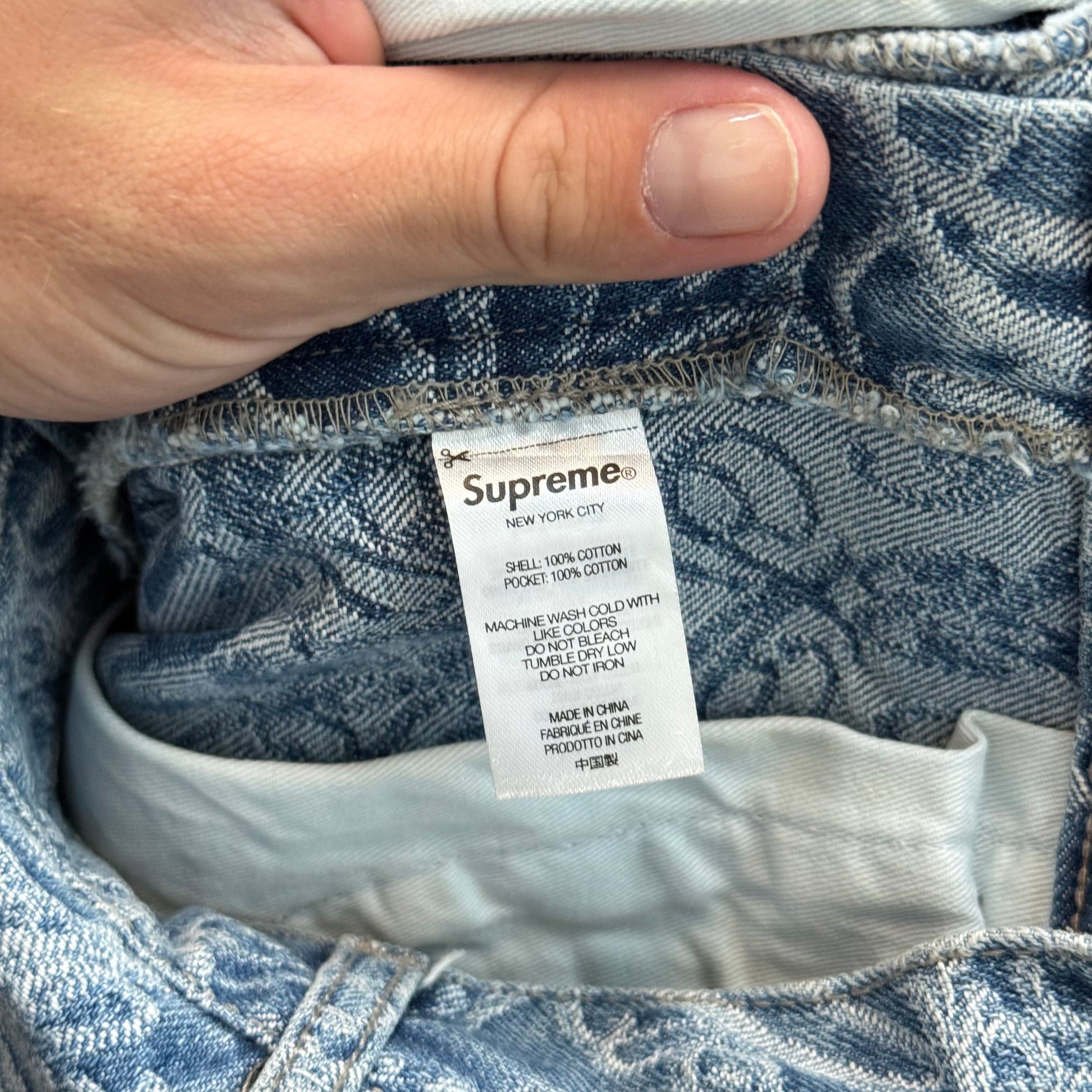 Supreme Supreme Script Jacquard Double Knee Denim Jeans - Size 30 Size US 30 / EU 46 - 5 Thumbnail