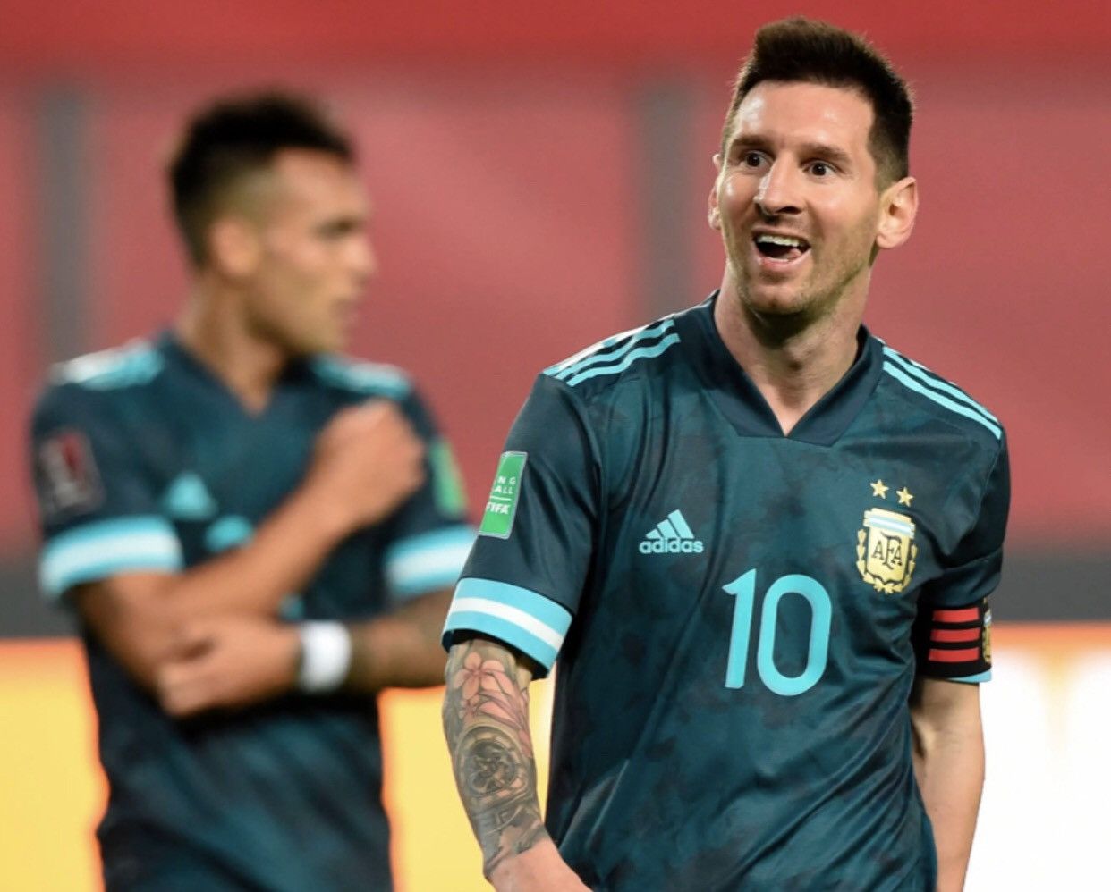 Adidas Argentina 19/20 away shirt #10 Messi Size US S / EU 44-46 / 1 - 12 Thumbnail
