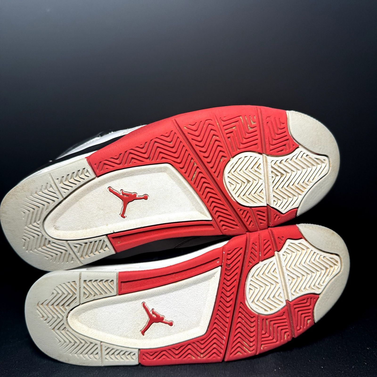 Jordan Brand × Nike Size 7 - Air Jordan 4 Retro OG GS Fire Red 2020 Men's Shoes Size US 7 / EU 40 - 6 Thumbnail